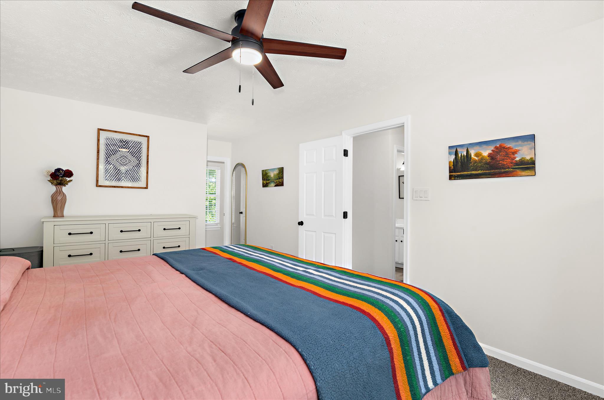 FOUR SEASONS ESTATES - Residential
