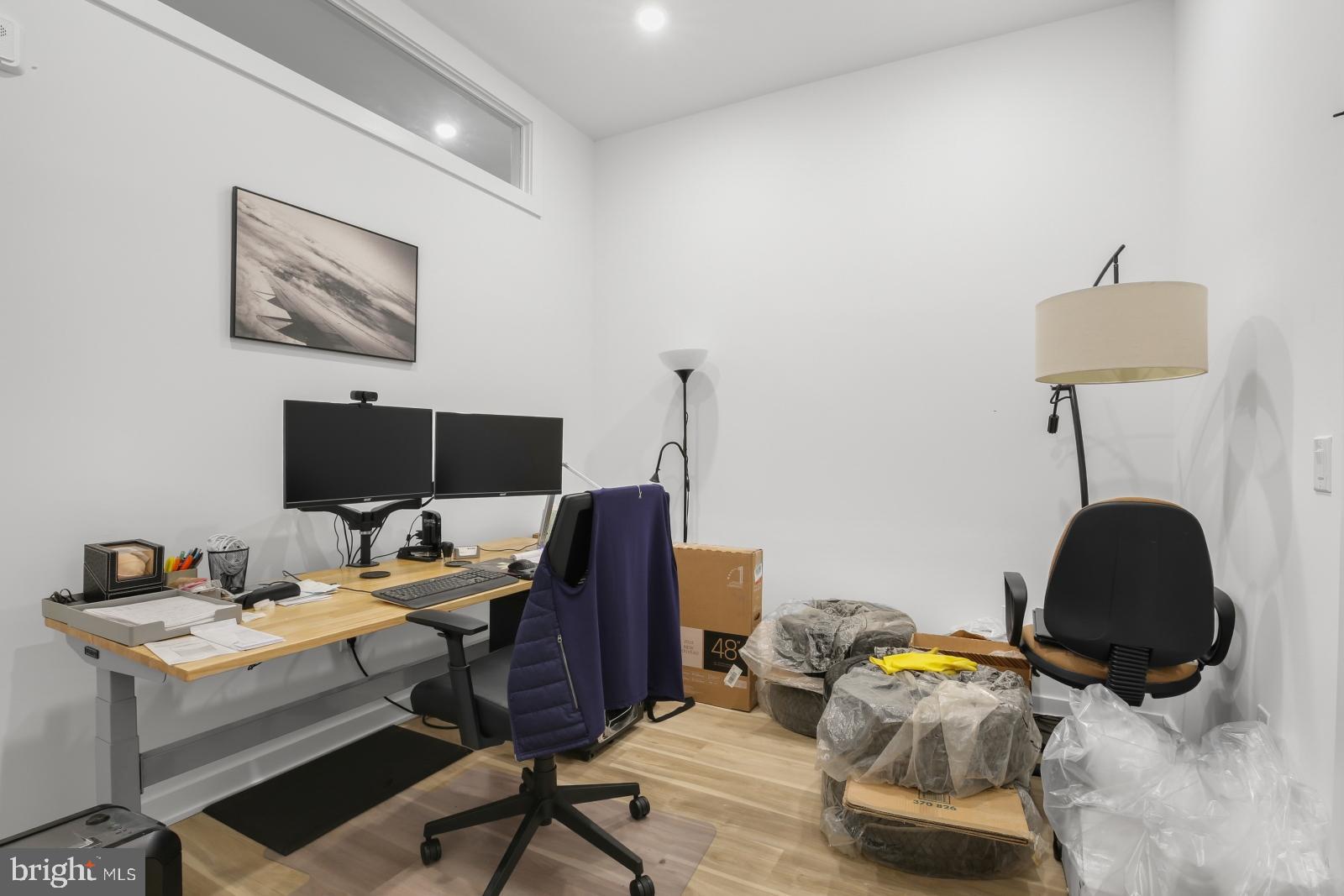 CENTER CITY - Residential Lease