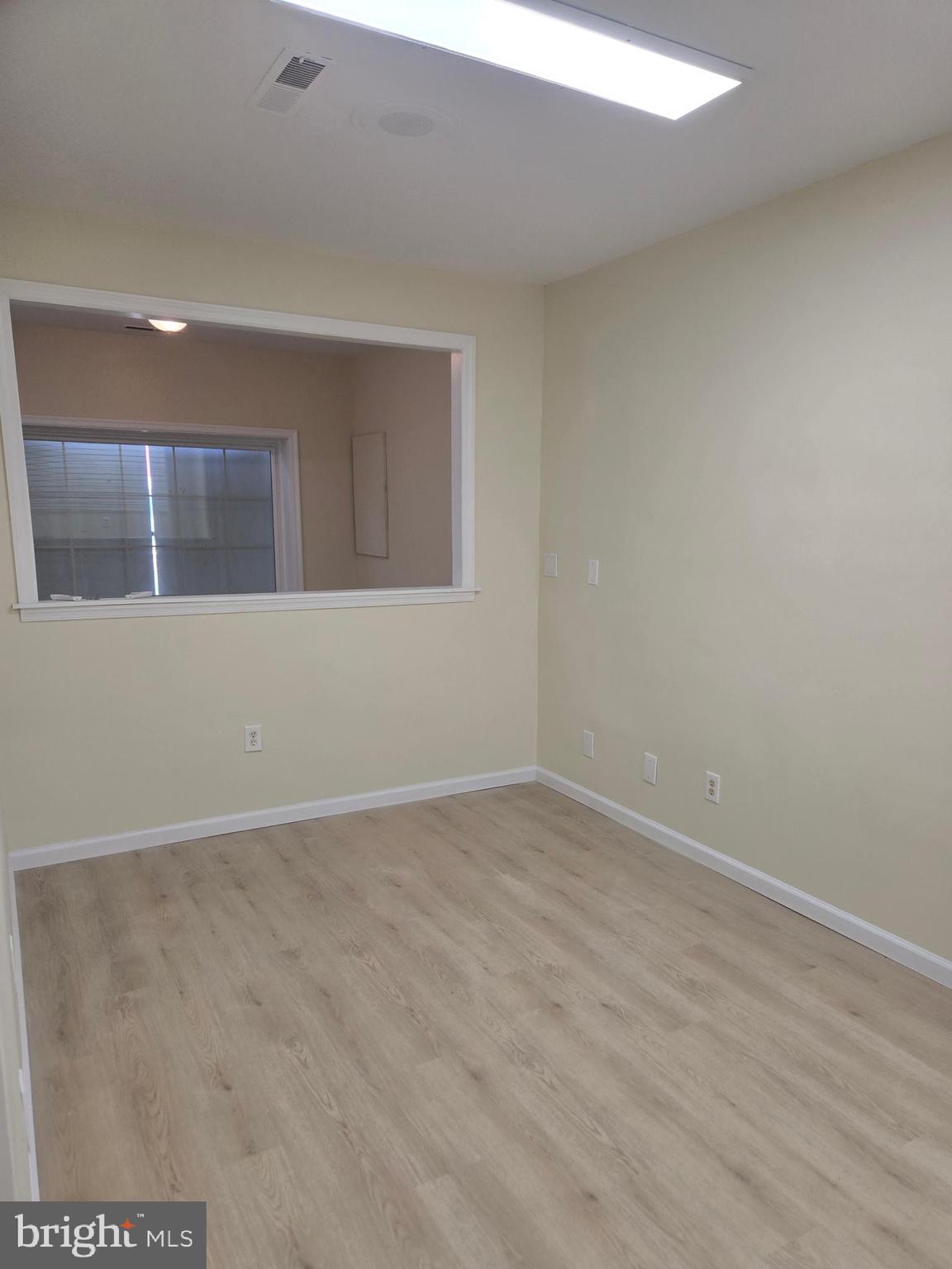 534 W ISABELLA STREET