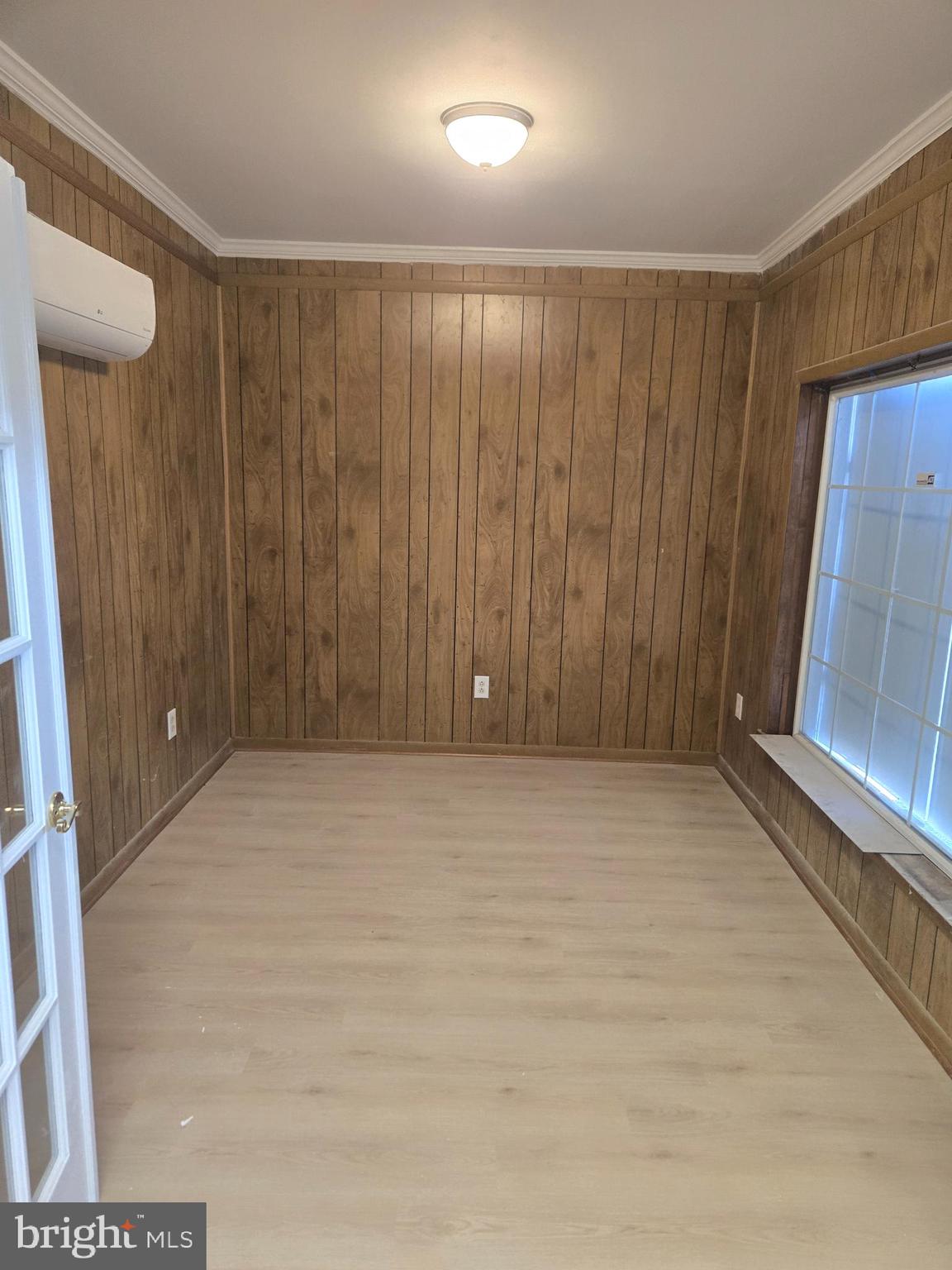 534 W ISABELLA STREET