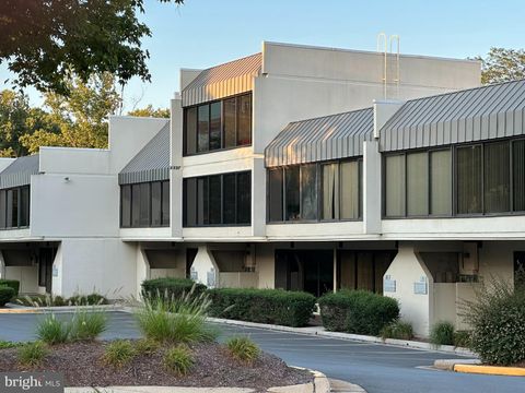 Photo of 11250 Roger Bacon Drive #3, RESTON, VA 20190 (MLS # VAFX2261332)