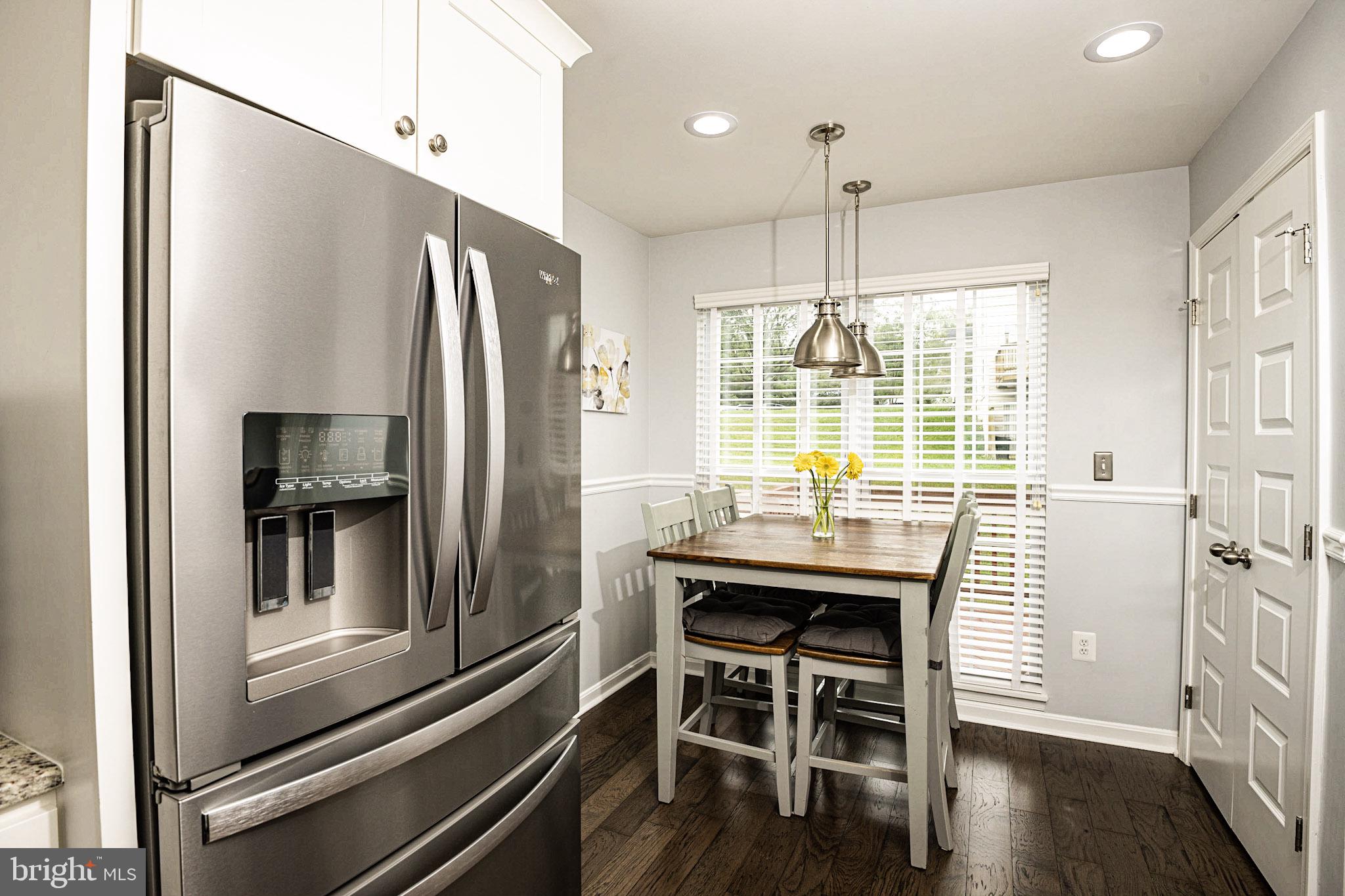 THE VILLAGES OF LYONSFIELD RUN - Residential