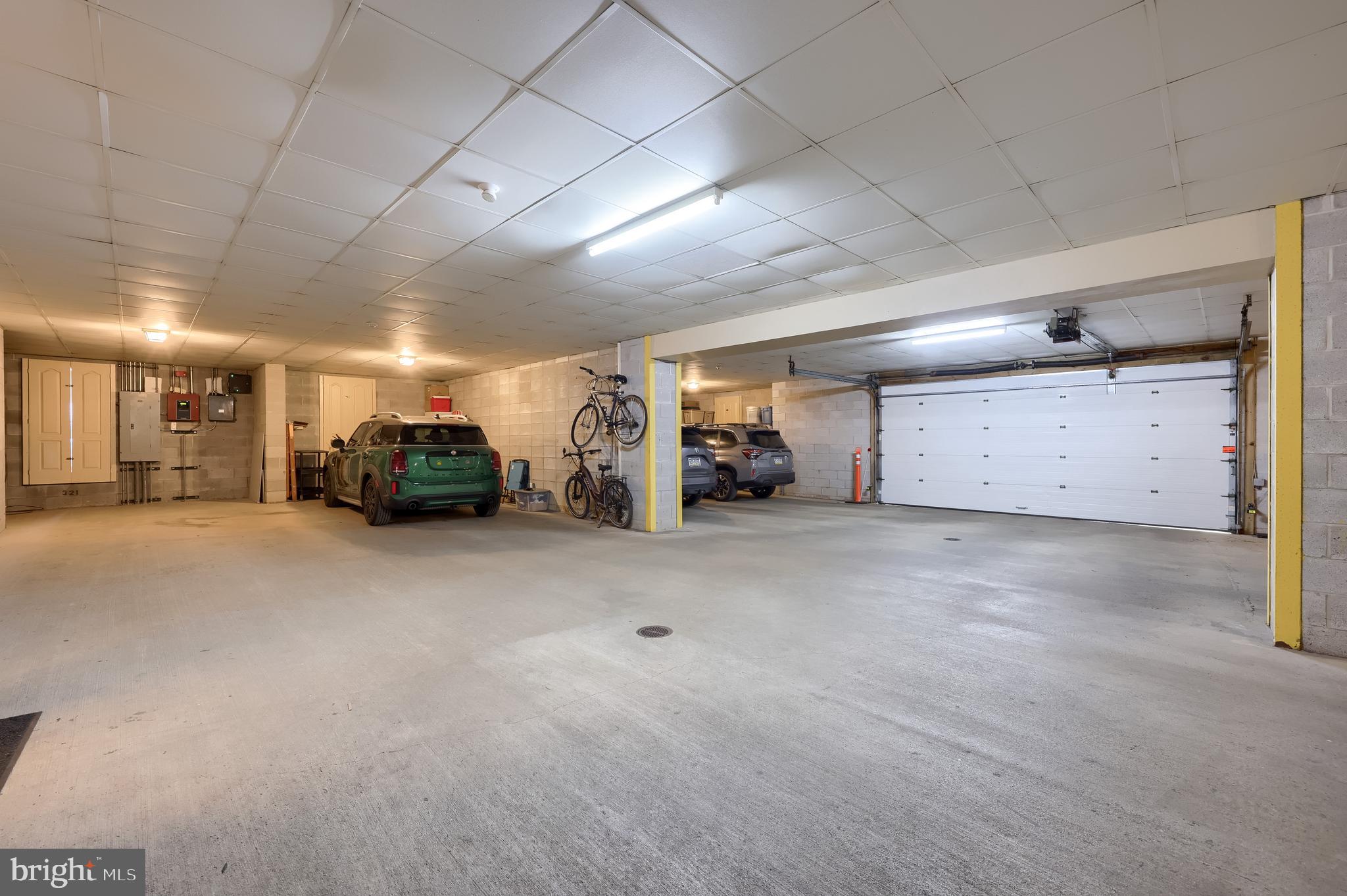 THE CREST - Residential