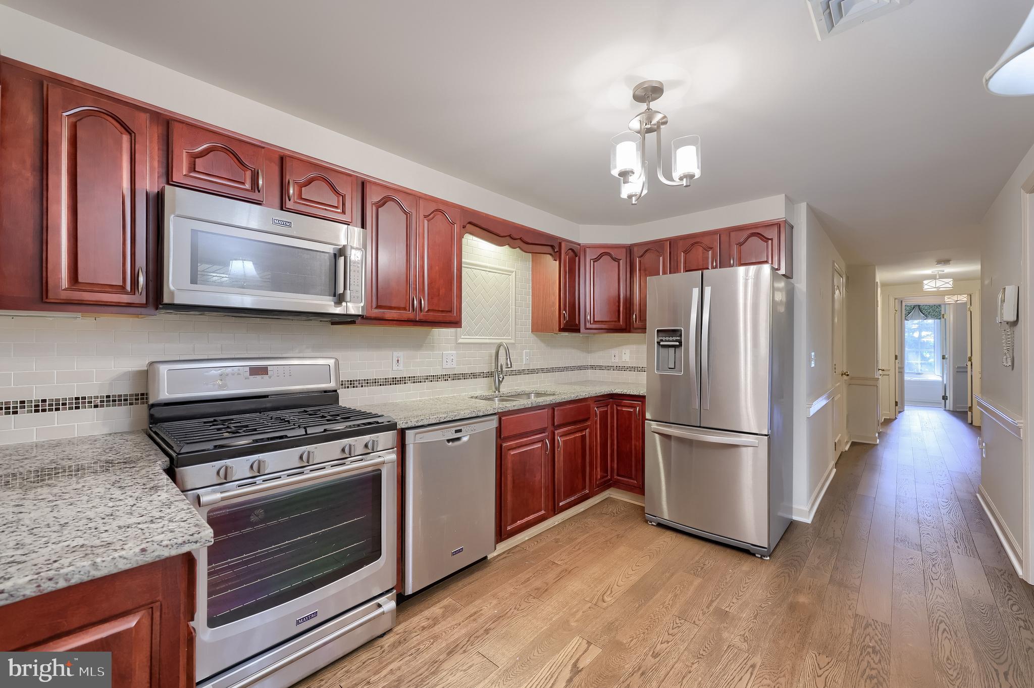 THE CREST - Residential