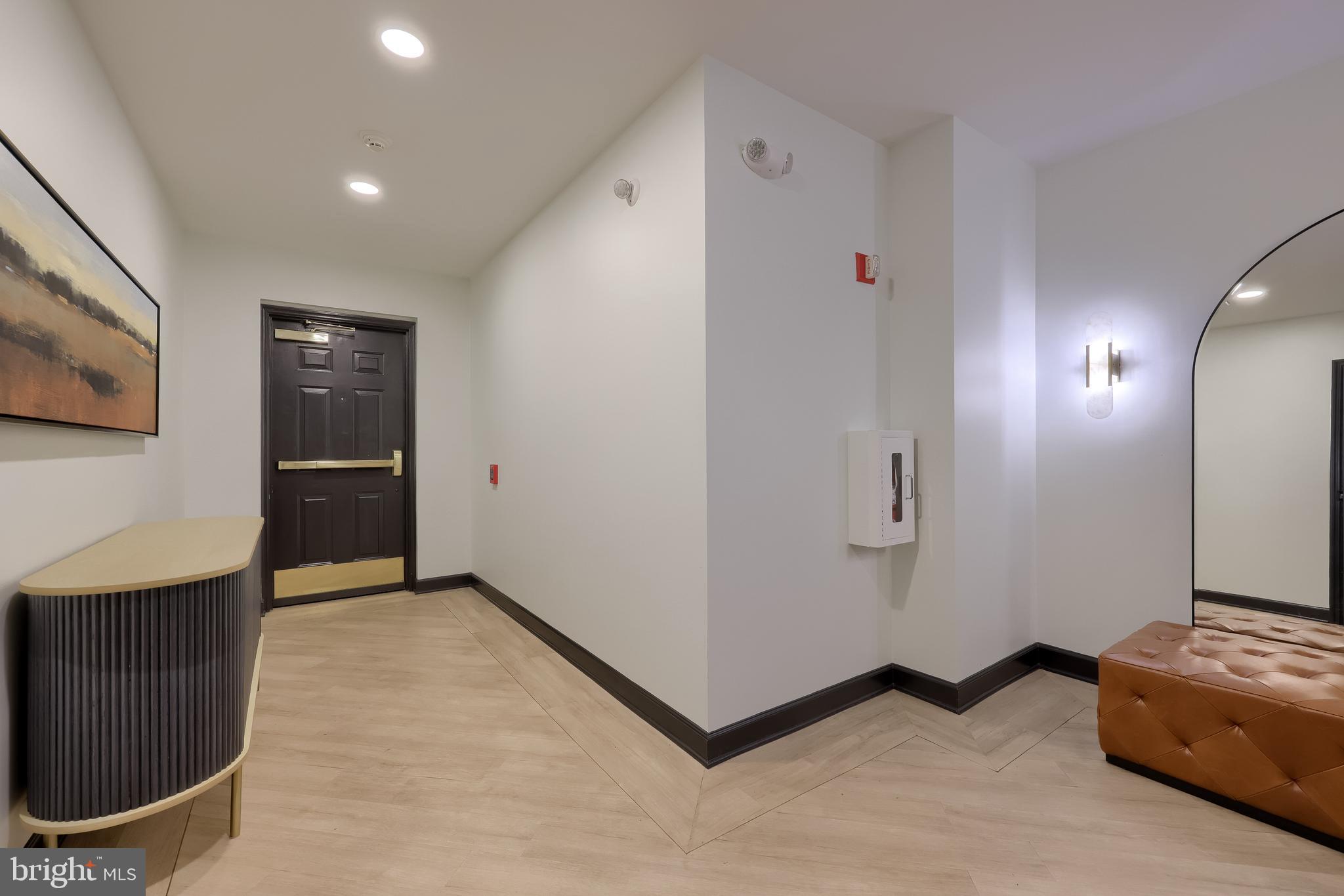 THE CREST - Residential