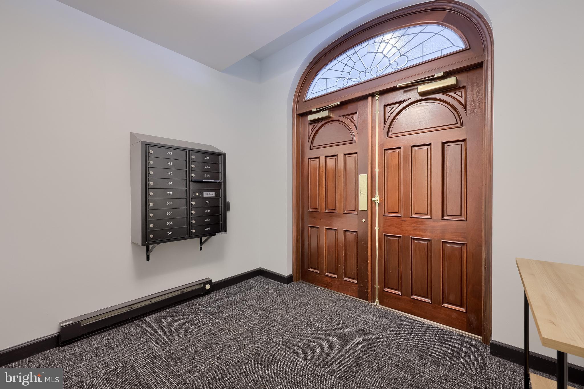 THE CREST - Residential