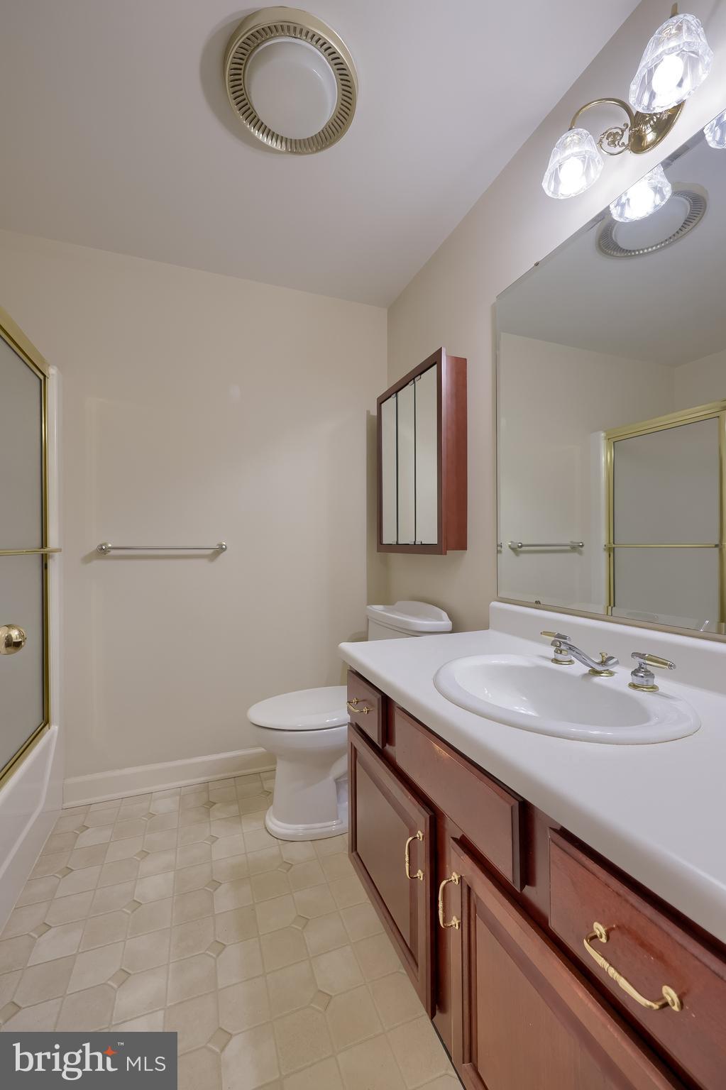 THE CREST - Residential