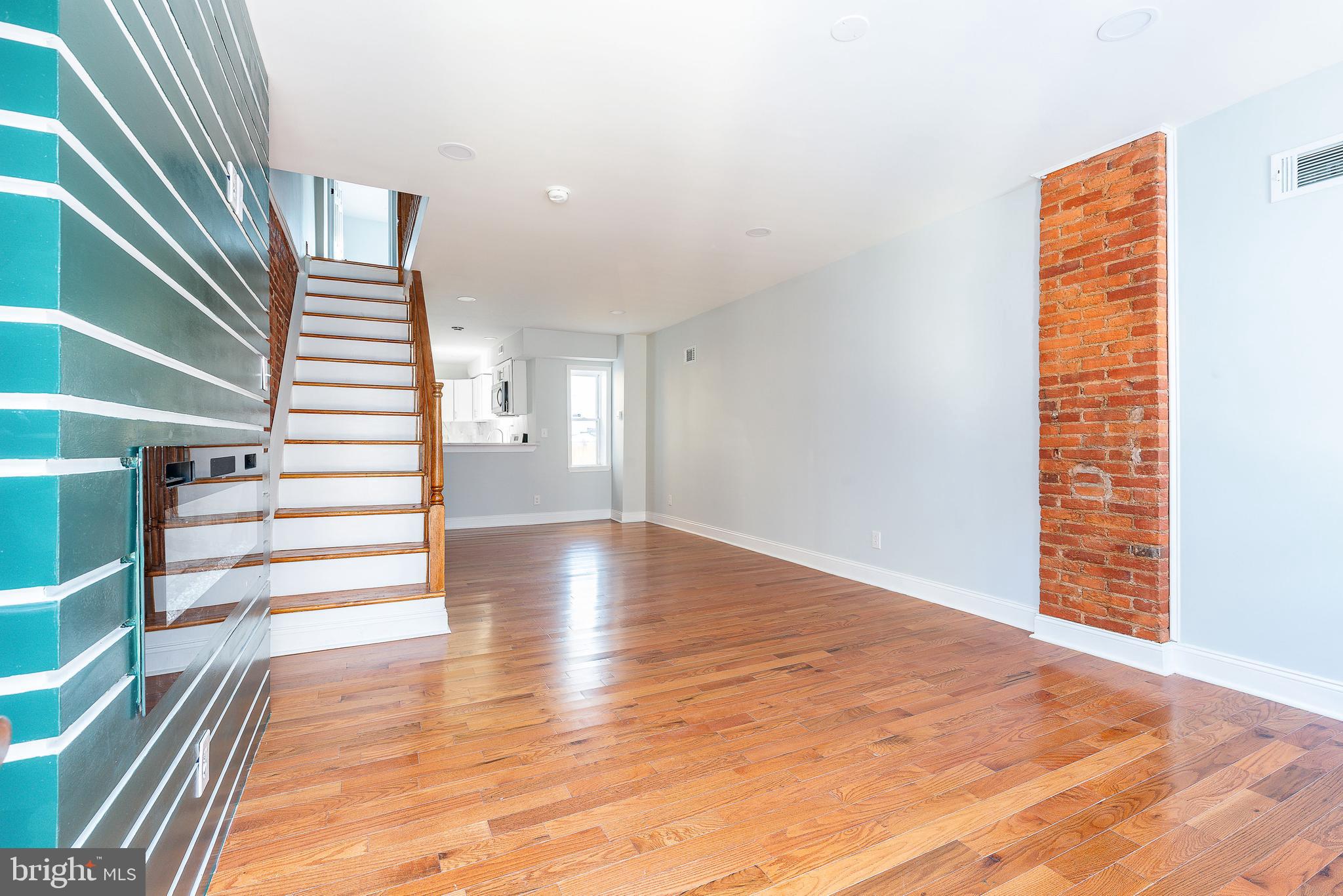 KENSINGTON - Residential