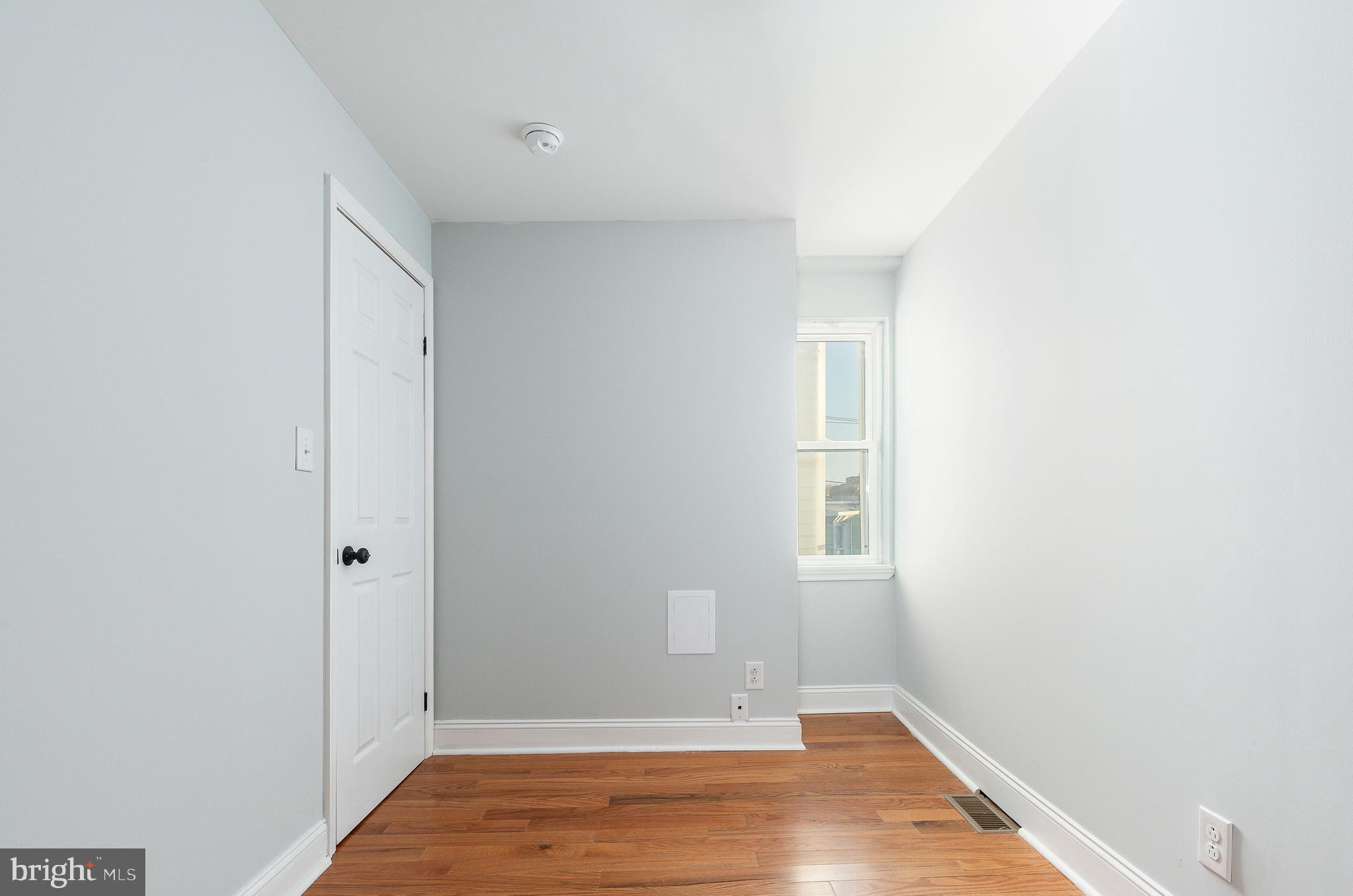 KENSINGTON - Residential