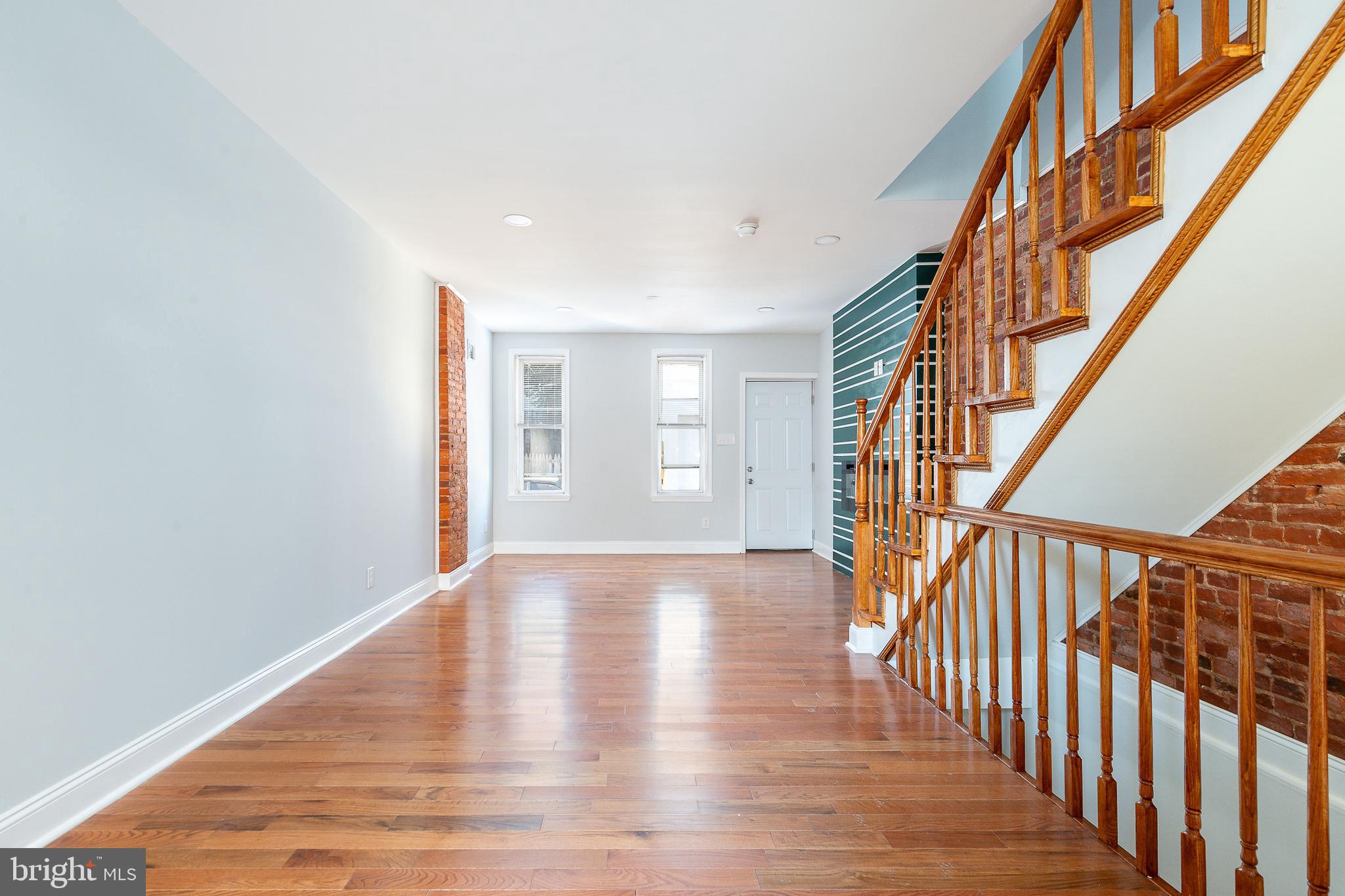 KENSINGTON - Residential