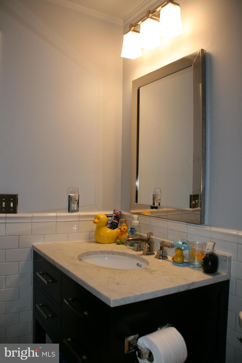 STONEHURST - Residential Lease