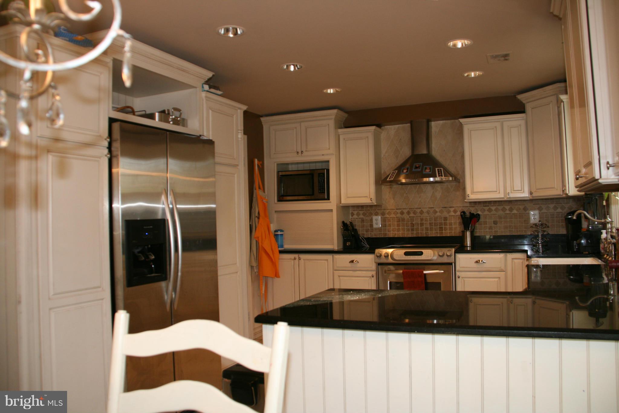 STONEHURST - Residential Lease