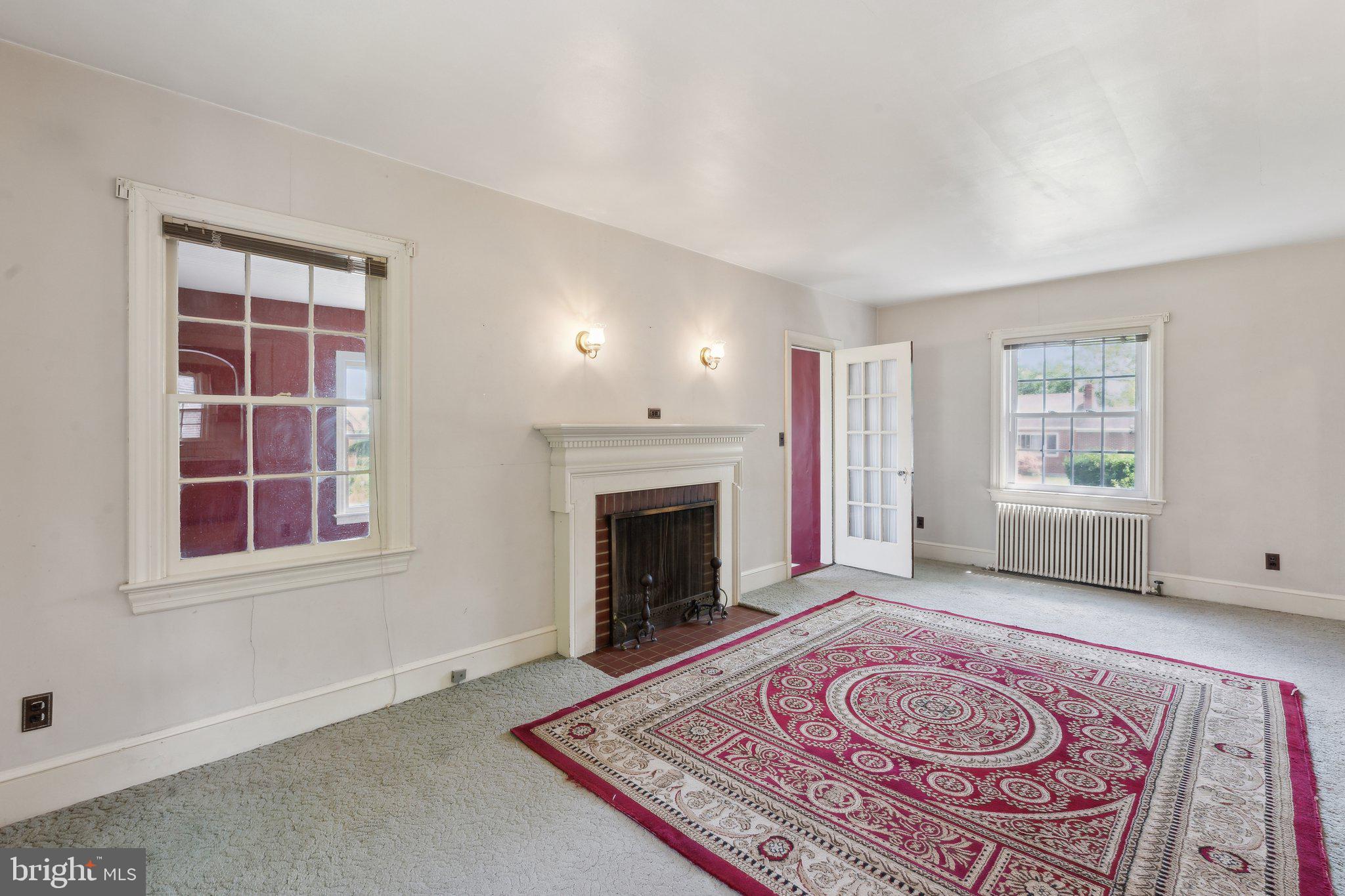 FAIRVIEW - Residential