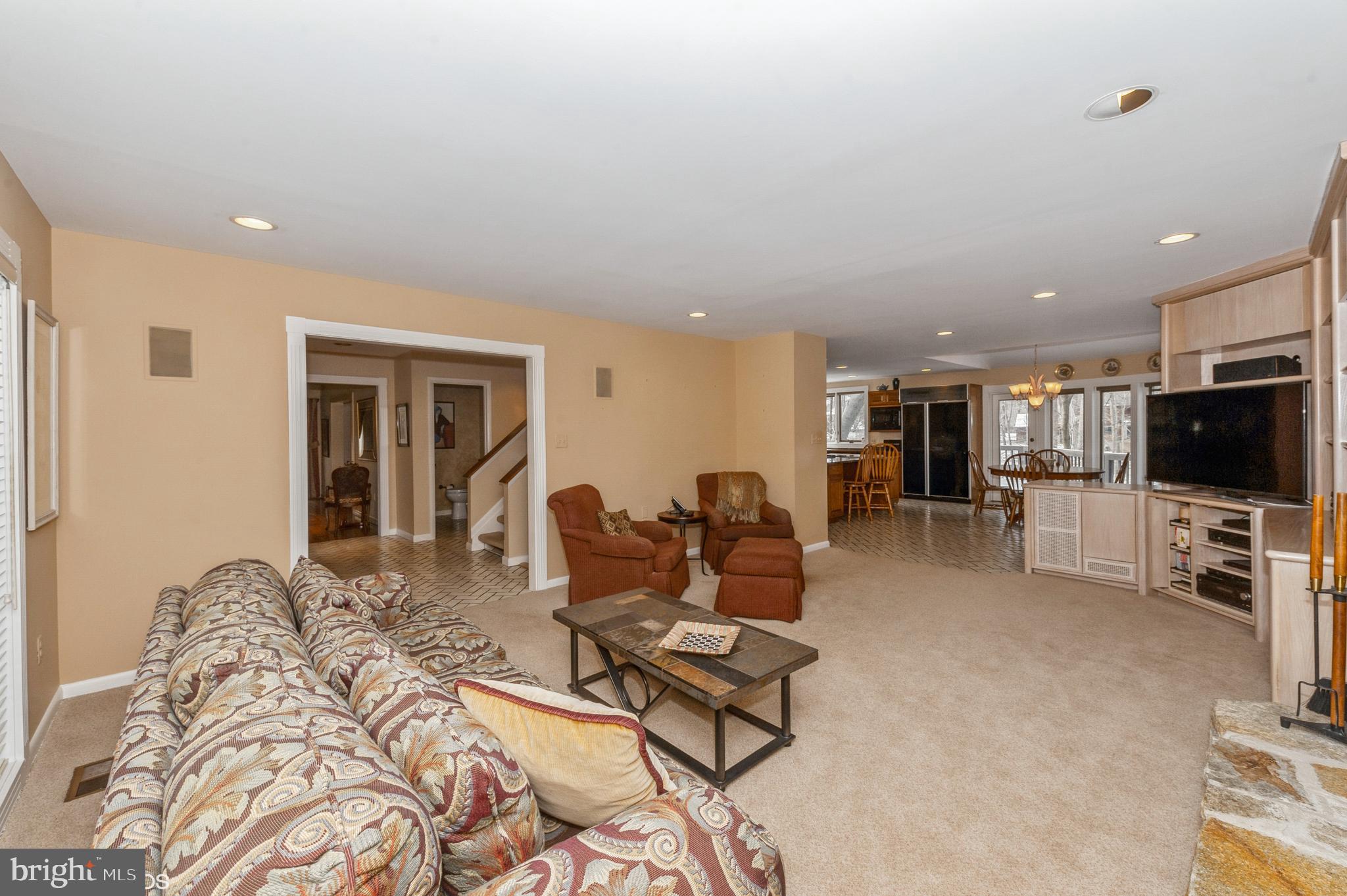 KEYSER WOODS - Residential Lease