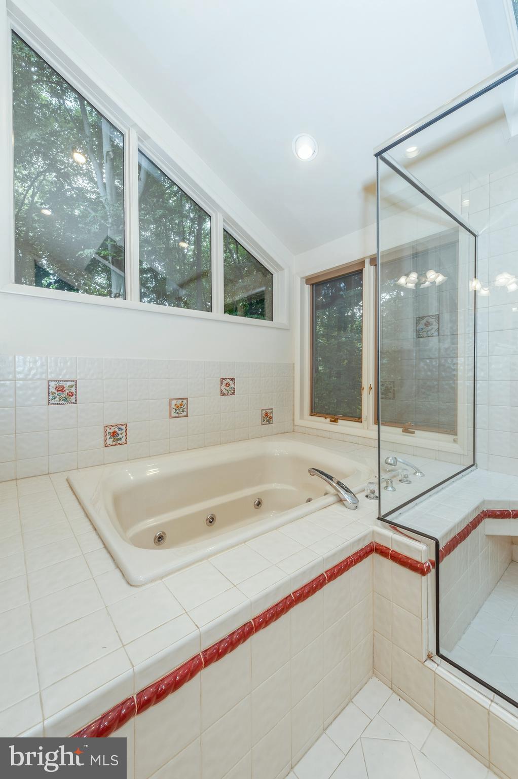 KEYSER WOODS - Residential Lease