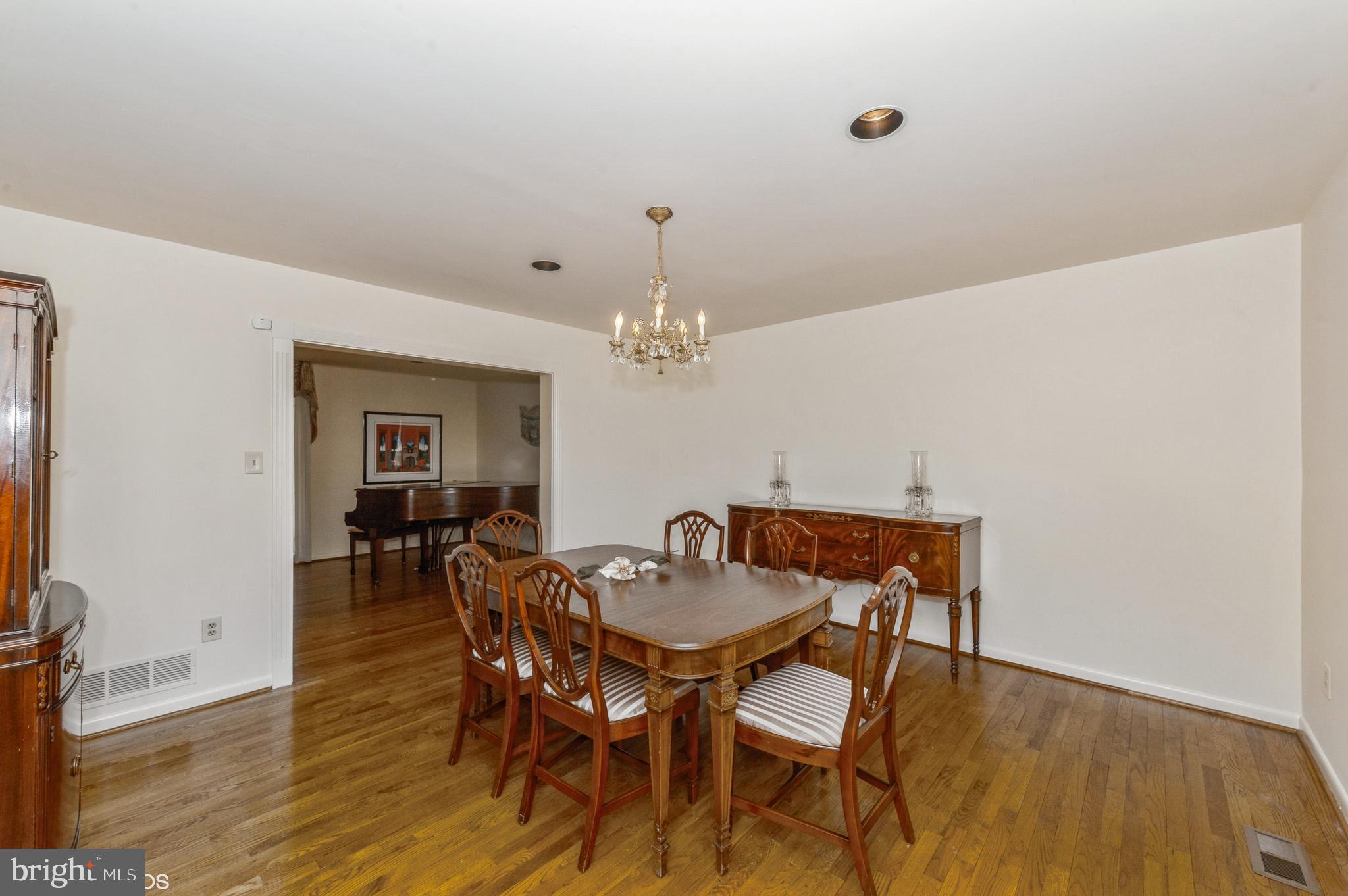 KEYSER WOODS - Residential Lease