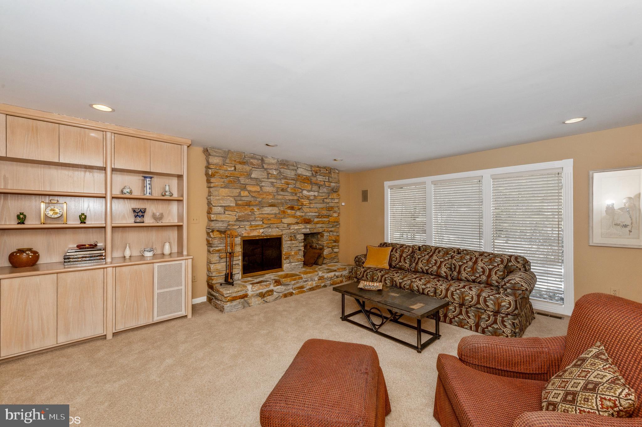 KEYSER WOODS - Residential Lease