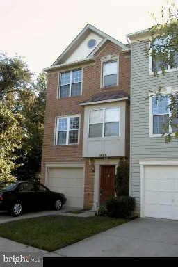 VILLAGES OF MARLBOROUGH - Residential Lease