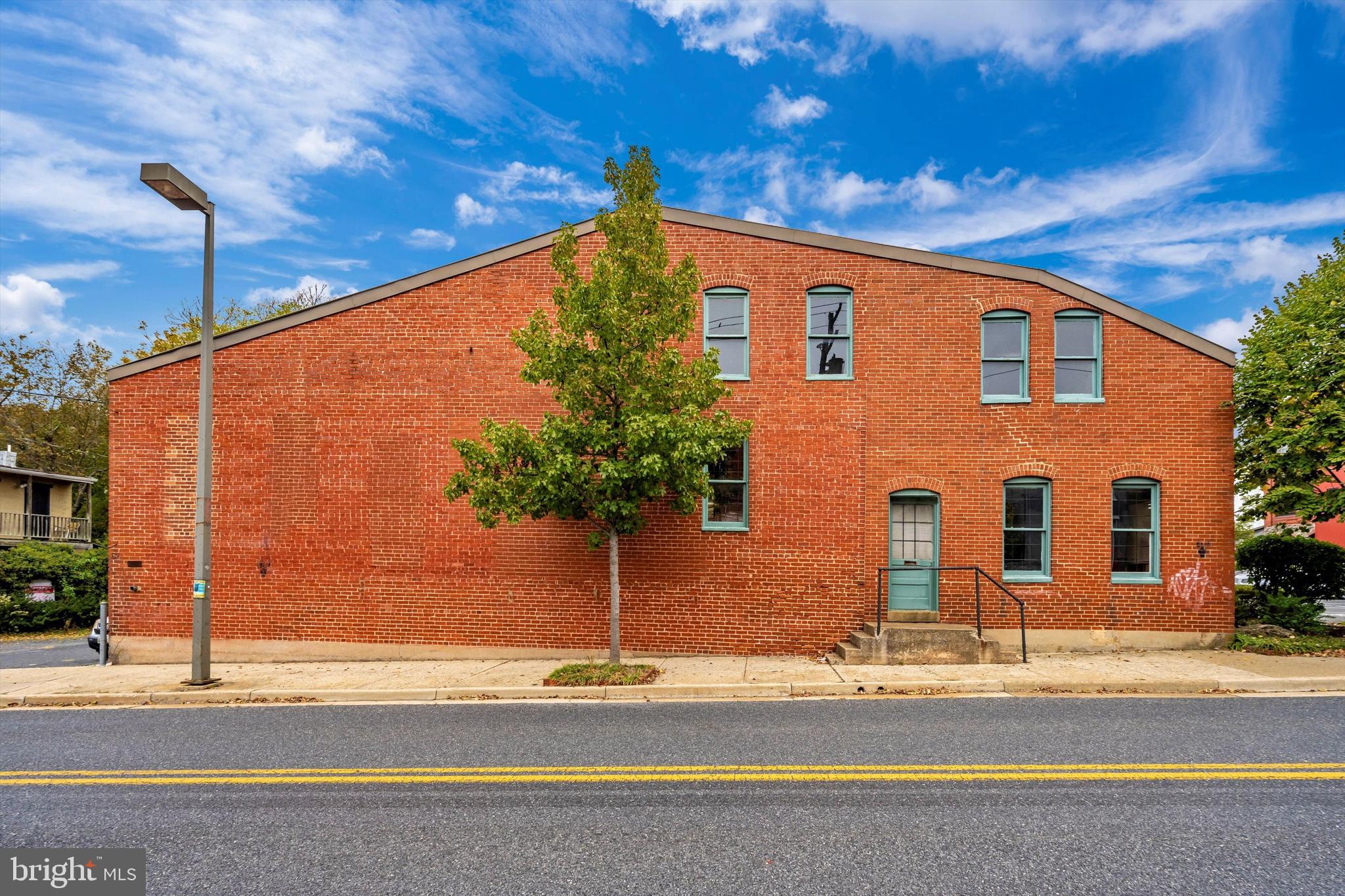 FREDERICK HISTORIC DISTRICT - Commercial Sale