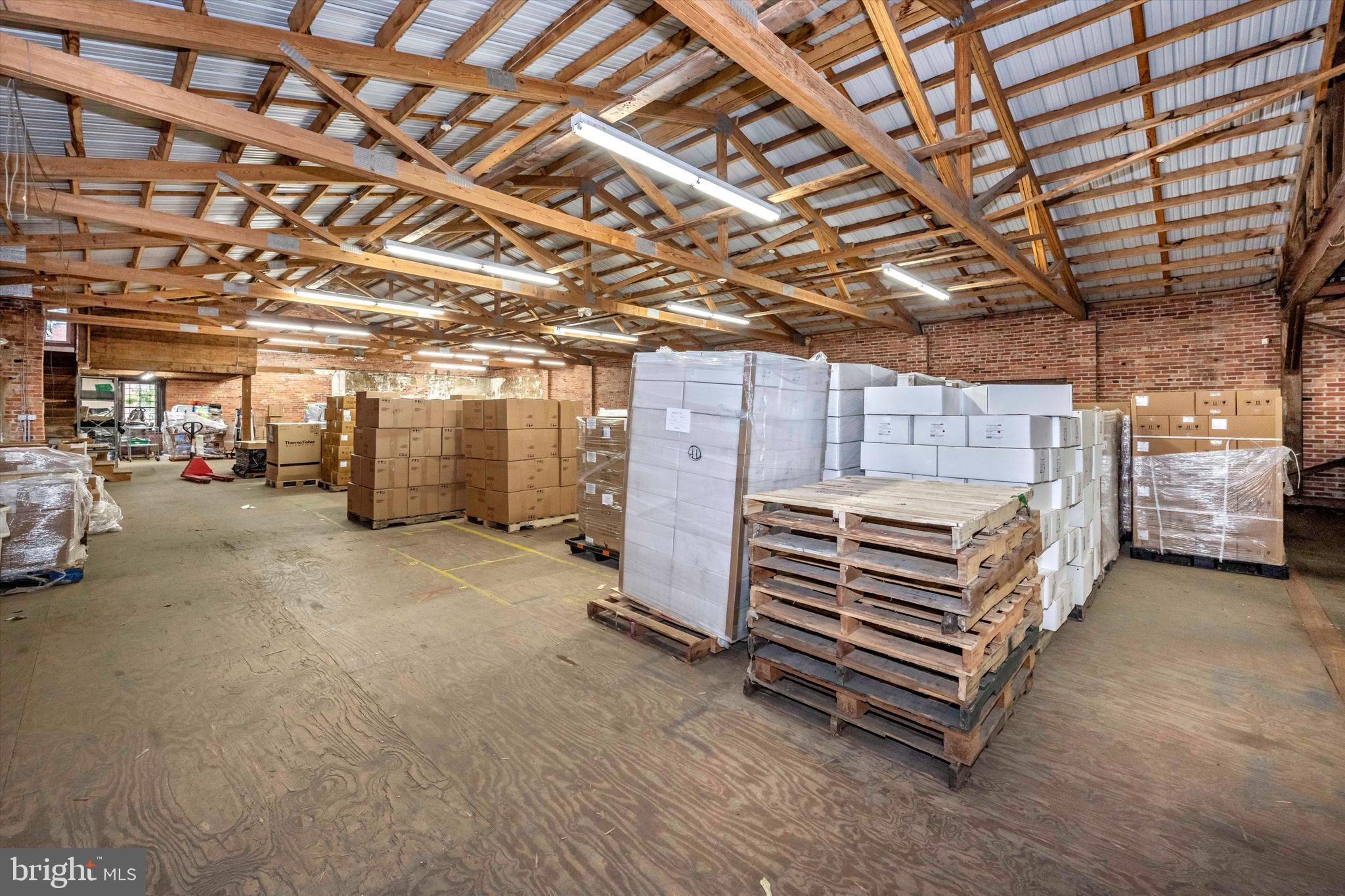 FREDERICK HISTORIC DISTRICT - Commercial Sale