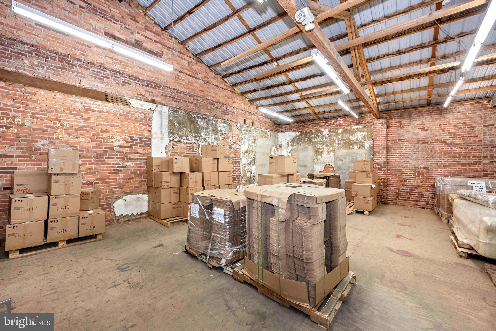 FREDERICK HISTORIC DISTRICT - Commercial Sale