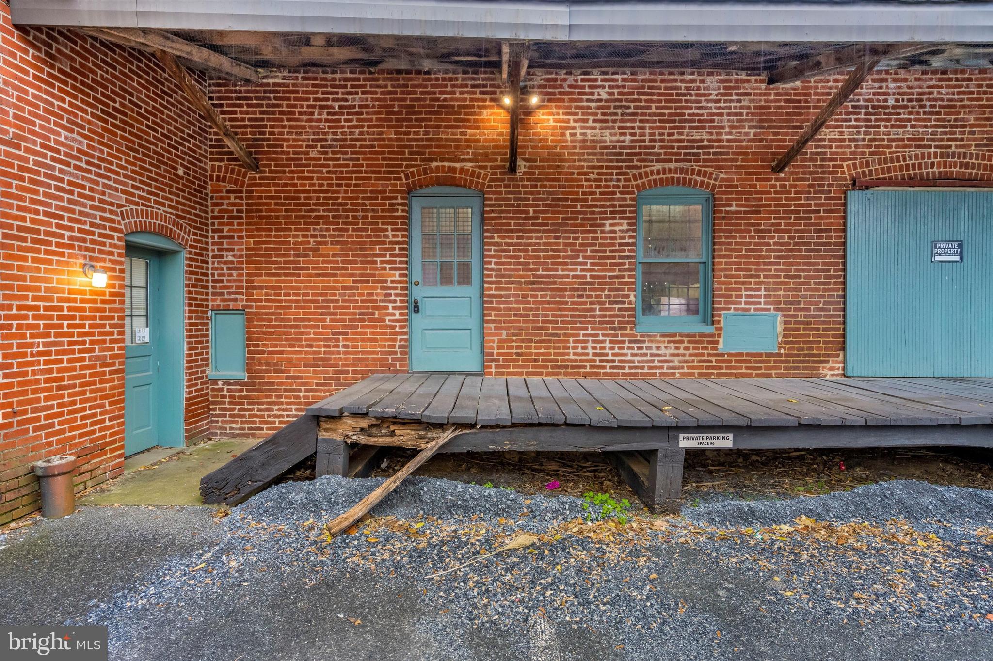 FREDERICK HISTORIC DISTRICT - Commercial Sale