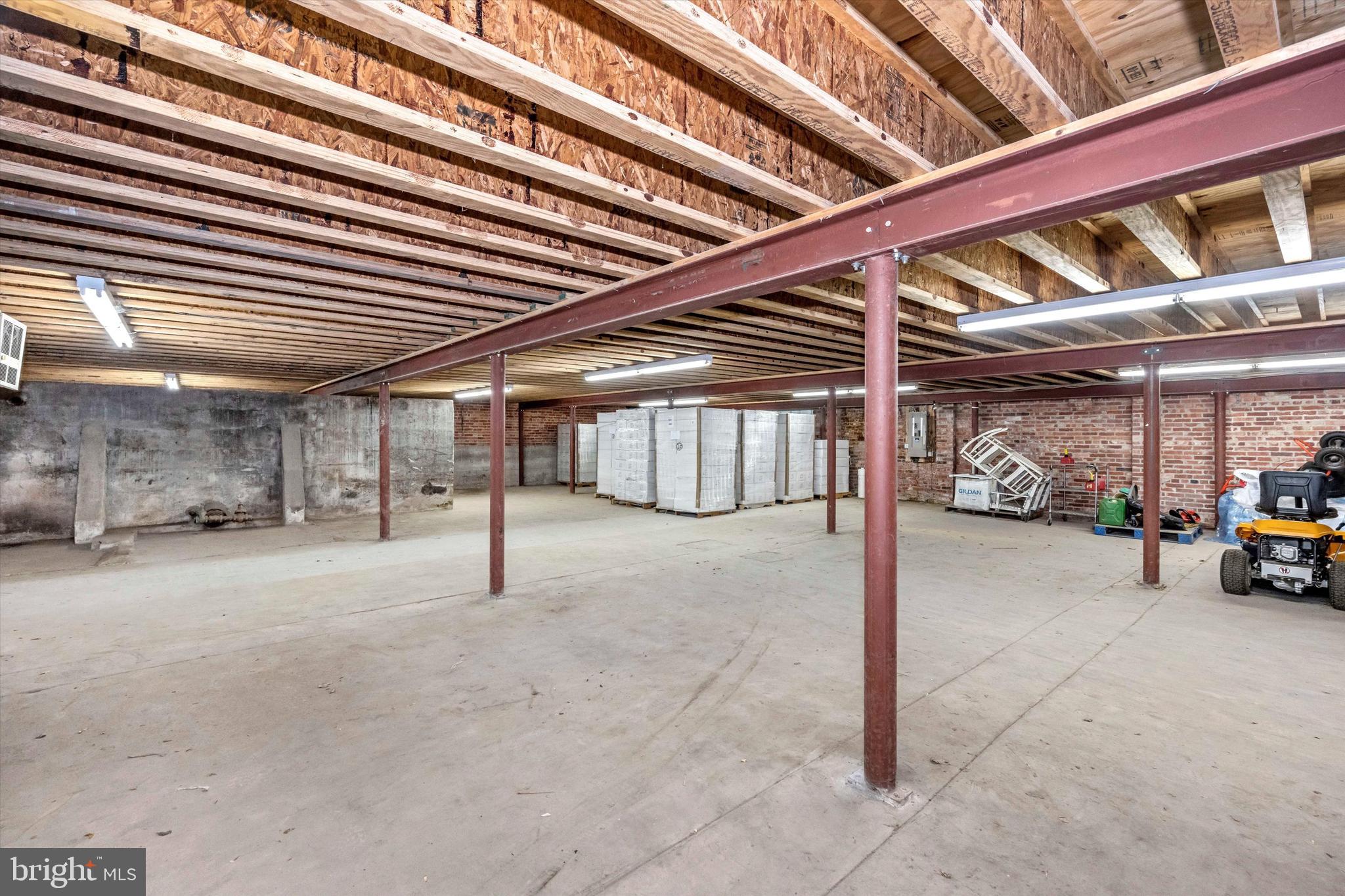 FREDERICK HISTORIC DISTRICT - Commercial Sale