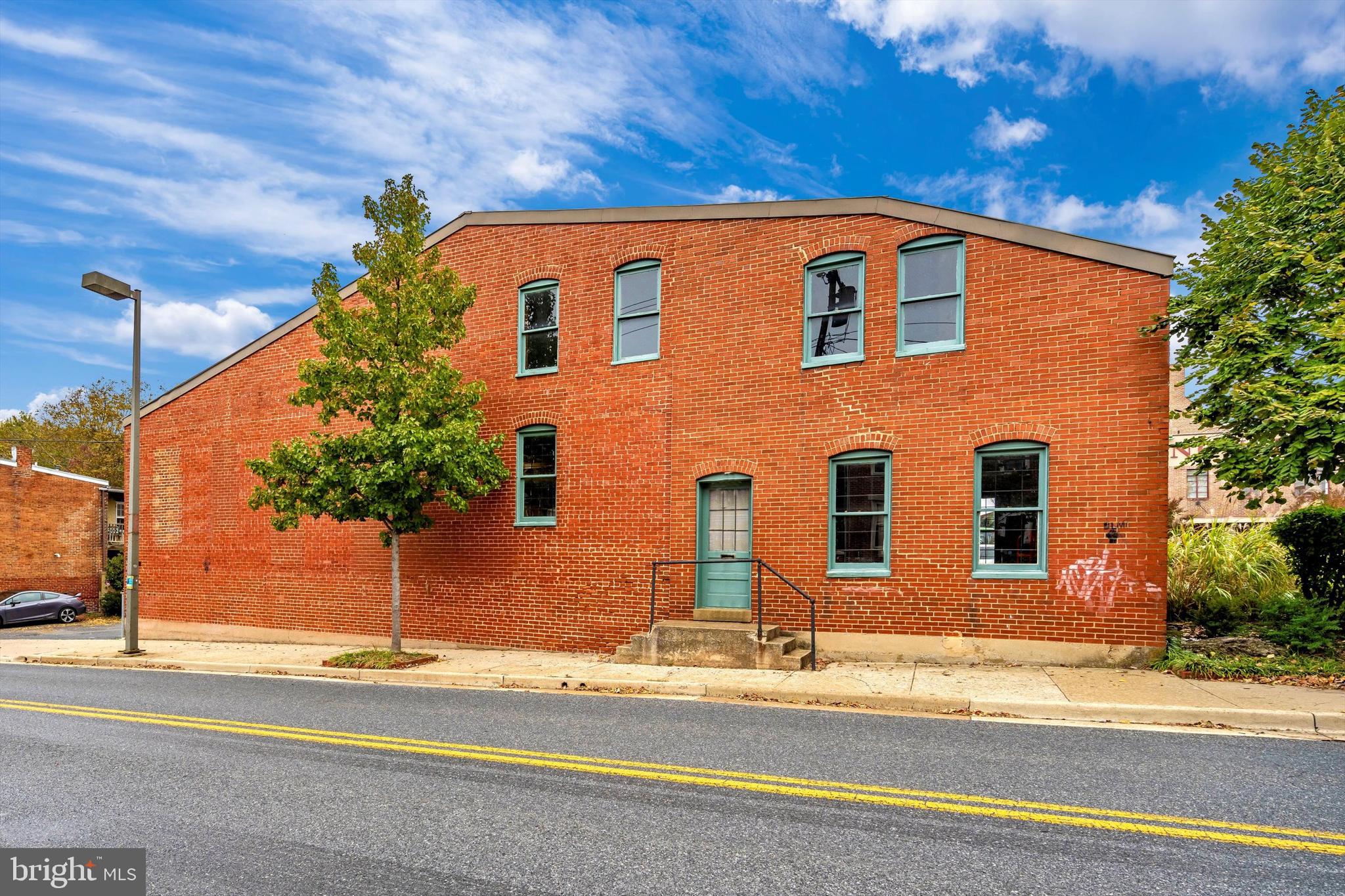 FREDERICK HISTORIC DISTRICT - Commercial Sale