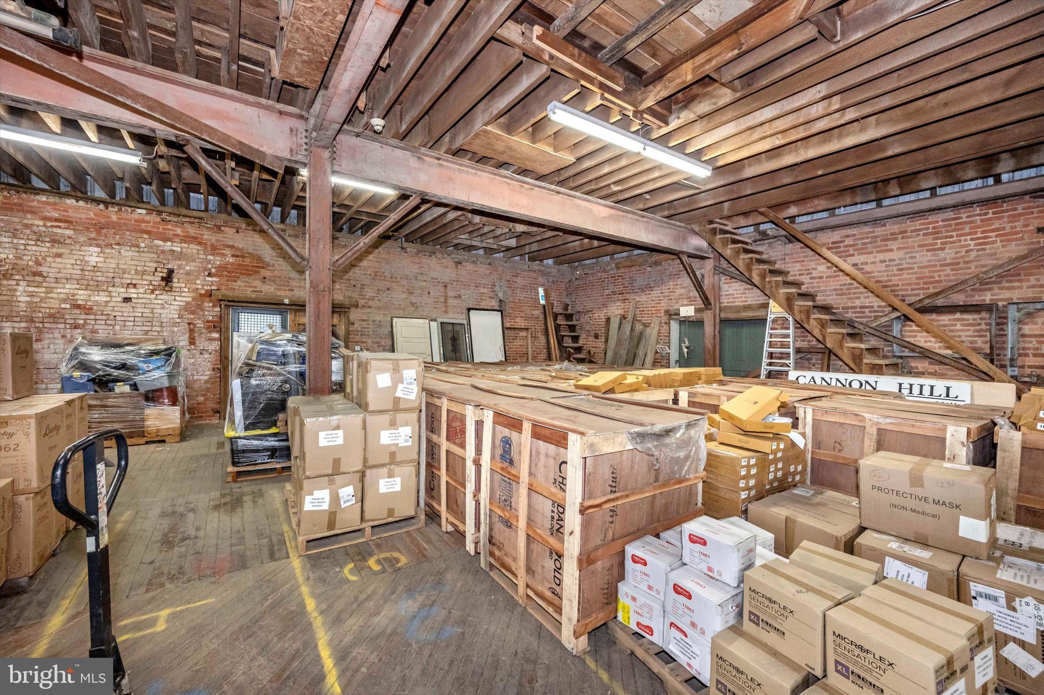 FREDERICK HISTORIC DISTRICT - Commercial Sale