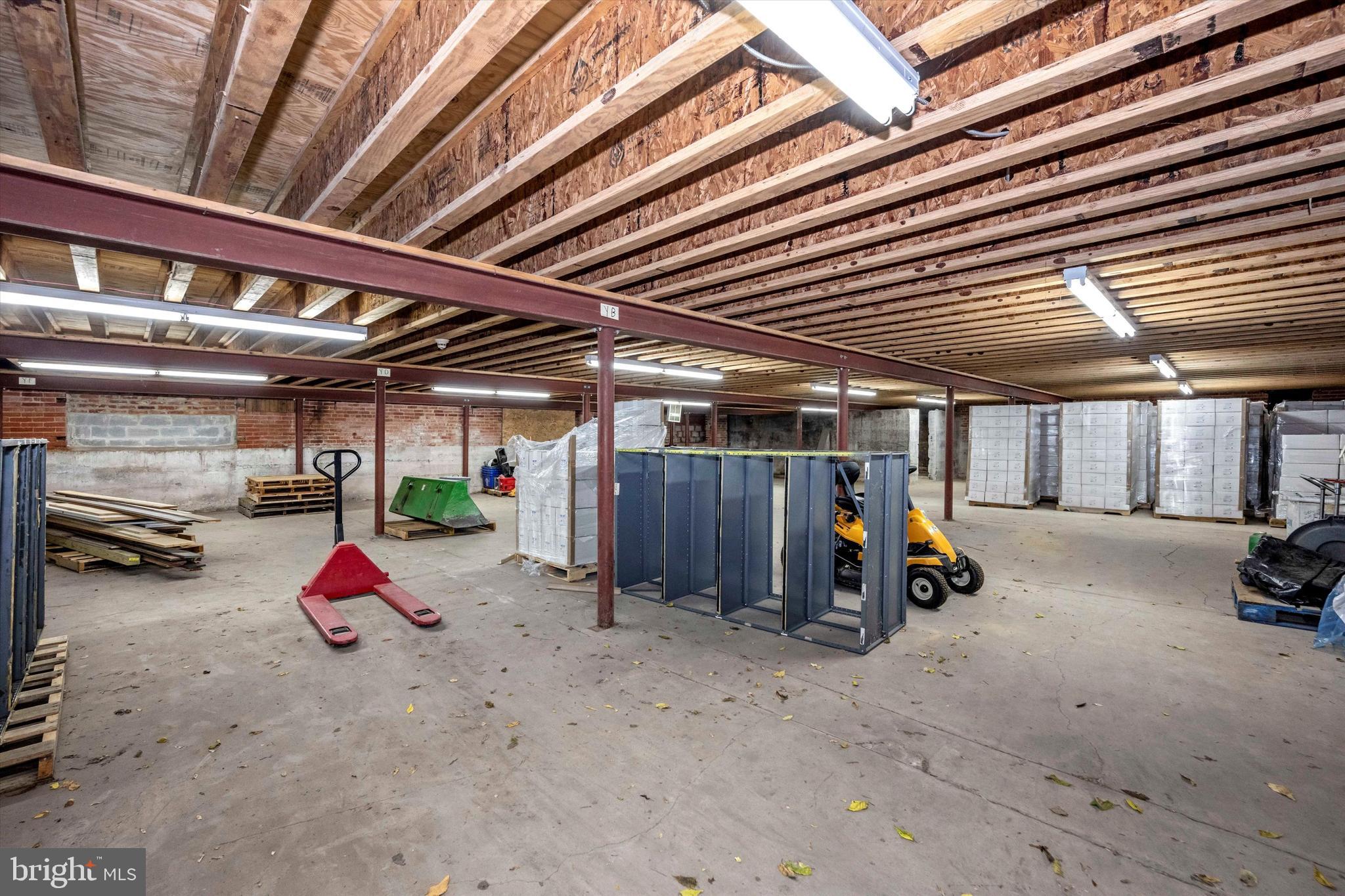 FREDERICK HISTORIC DISTRICT - Commercial Sale