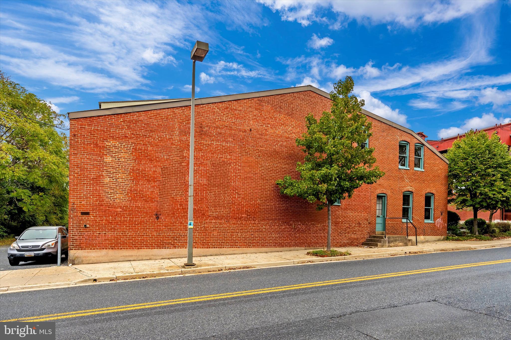 FREDERICK HISTORIC DISTRICT - Commercial Sale