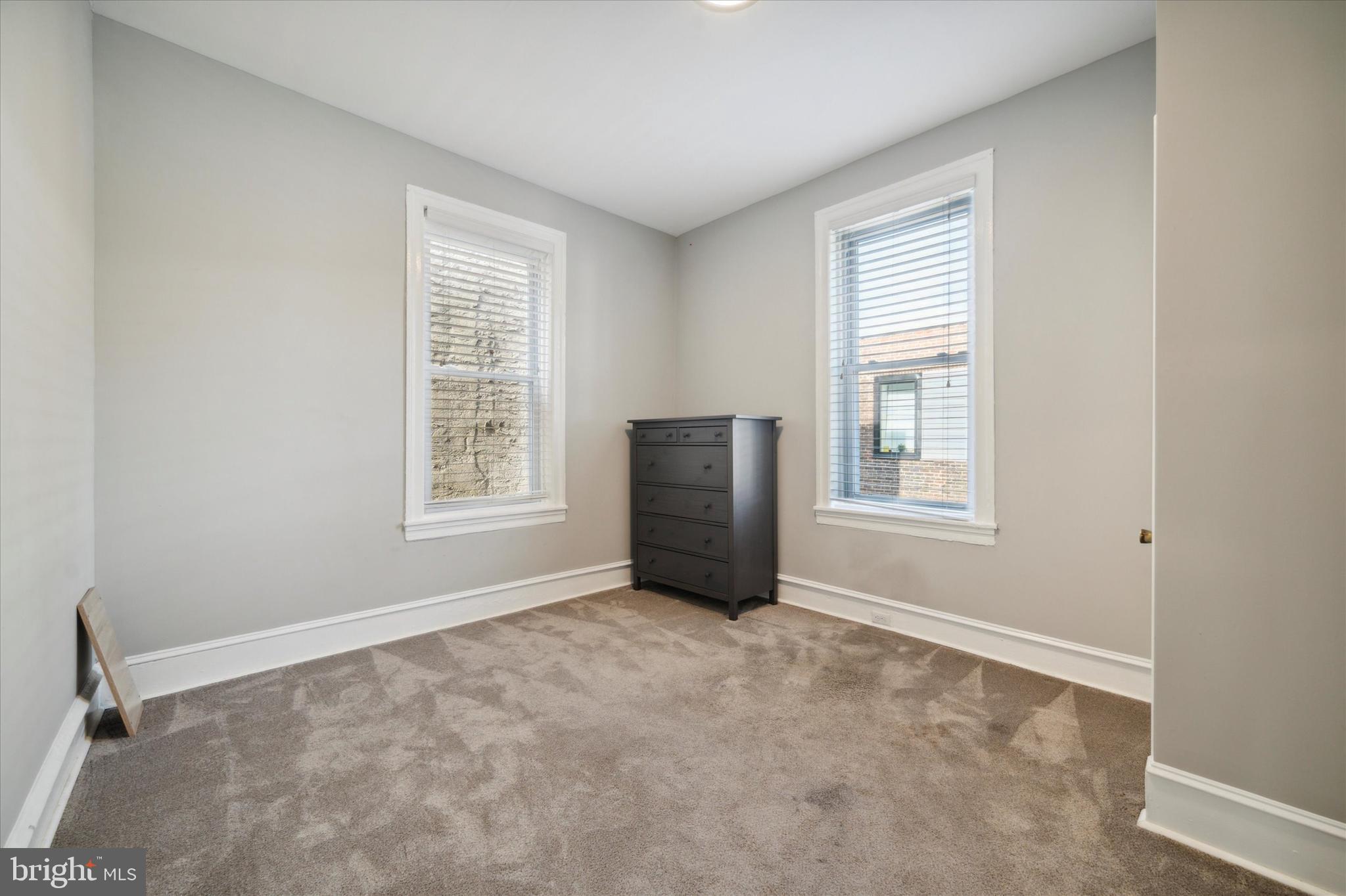 SOCIETY HILL - Residential Lease