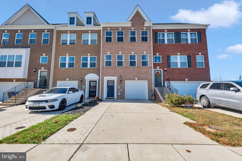 Townhouse For Sale - 5753 Frederick Douglas Pl Place<br/> WHITE PLAINS, MD 20695