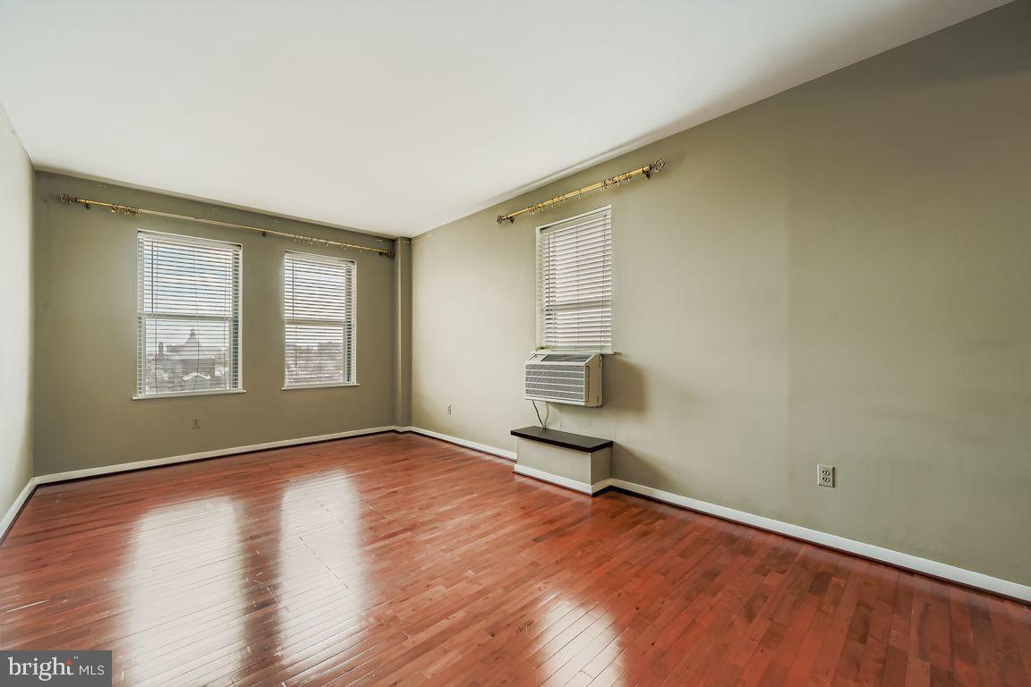 MOUNT VERNON PLACE HISTORIC DISTRICT - Residential