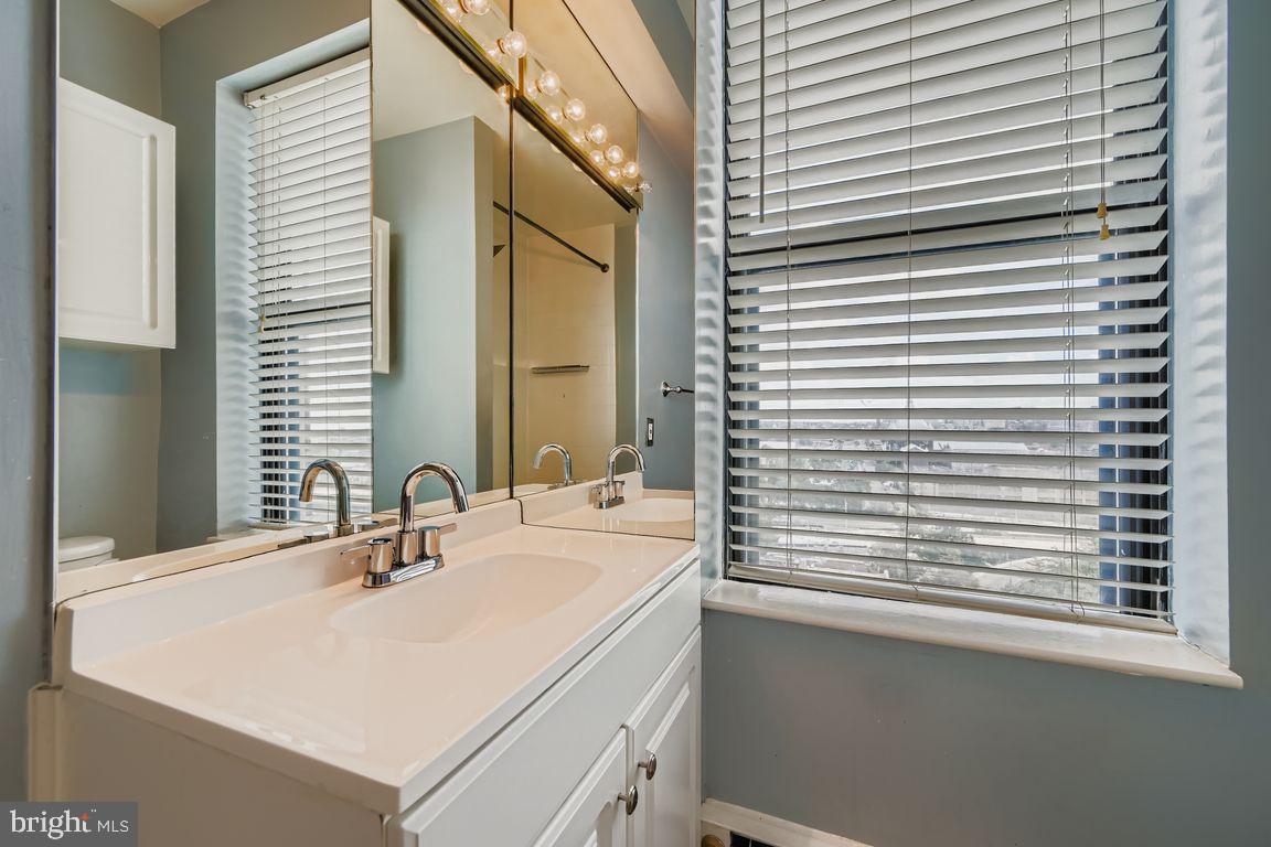 MOUNT VERNON PLACE HISTORIC DISTRICT - Residential