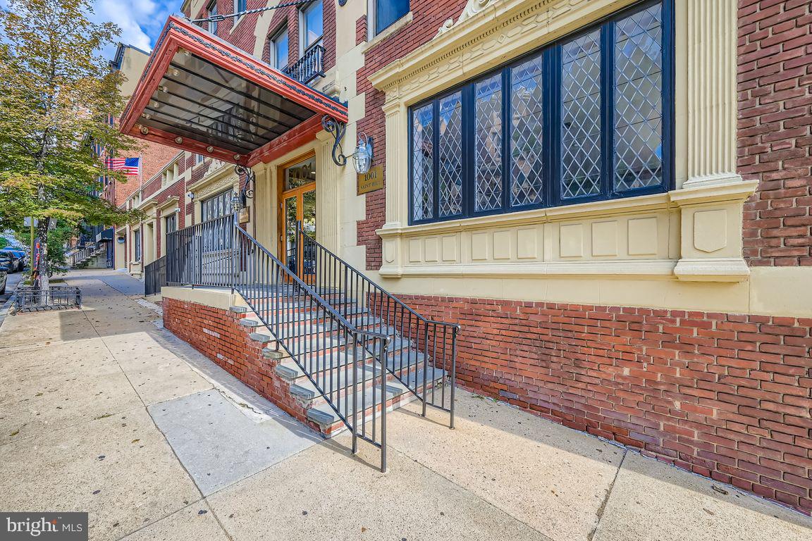 MOUNT VERNON PLACE HISTORIC DISTRICT - Residential