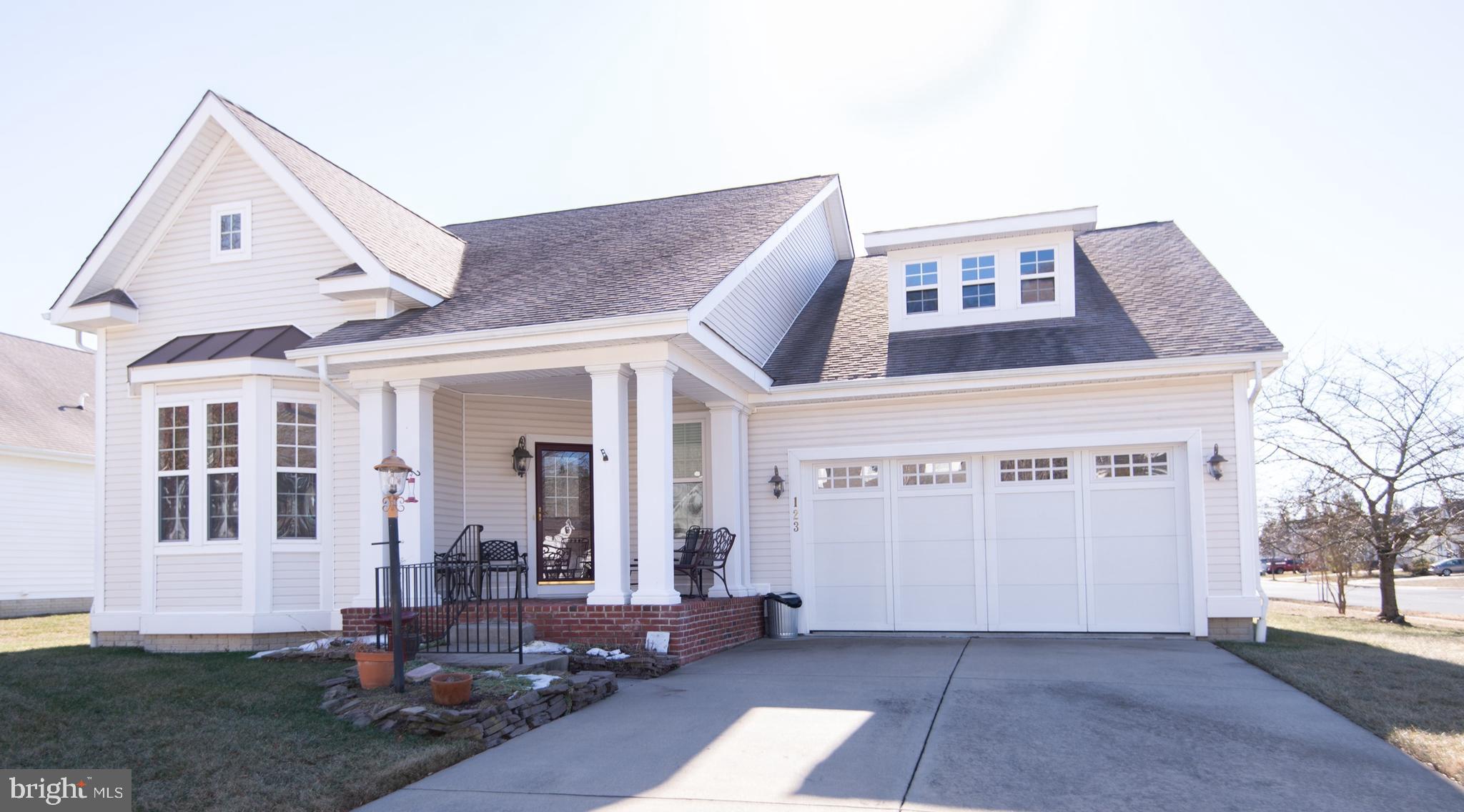 Cambridge - This beautiful home is situated on a corner lot in the Longboat Estates community. Soaring ceilings and hardwood floors offer a bright living space featuring a primary bedroom with bath on the first floor, an additional bedroom and full bath , living room with fireplace, study/office, dining room, family room and a sunroom. Large country kitchen. Lots of living space! The second floor features 2 huge bedrooms and a full bath, and storage areas. Attached garage. Brick front porch, plus back deck and patio area. Lots of upgrades. Custom built; one owner.
Community pool and dock. The best of Eastern Shore living!