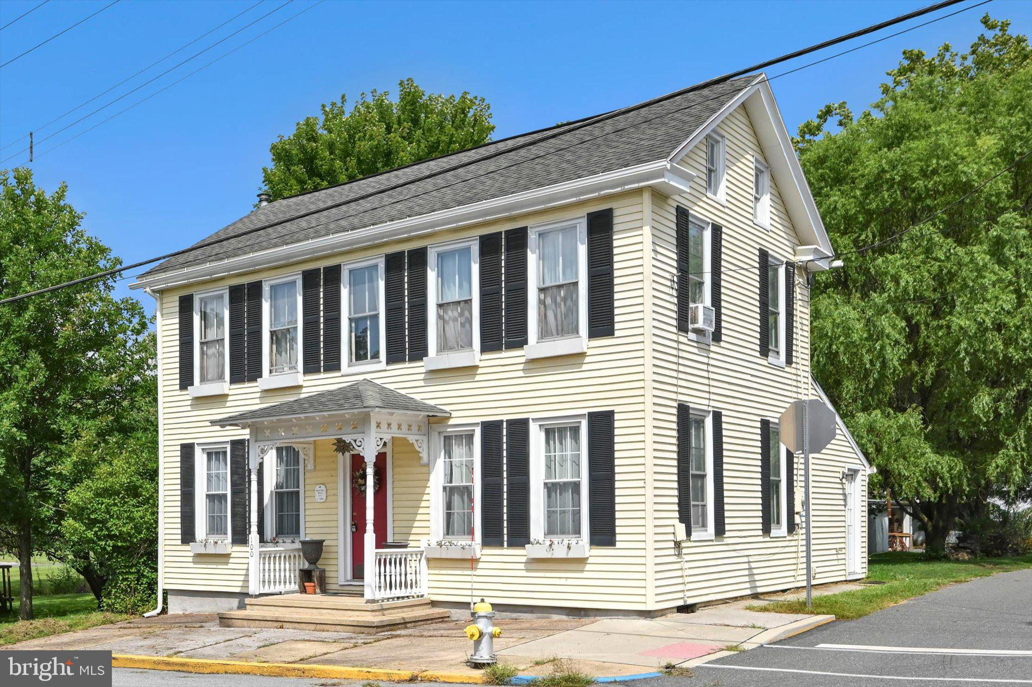 100 N LANCASTER STREET