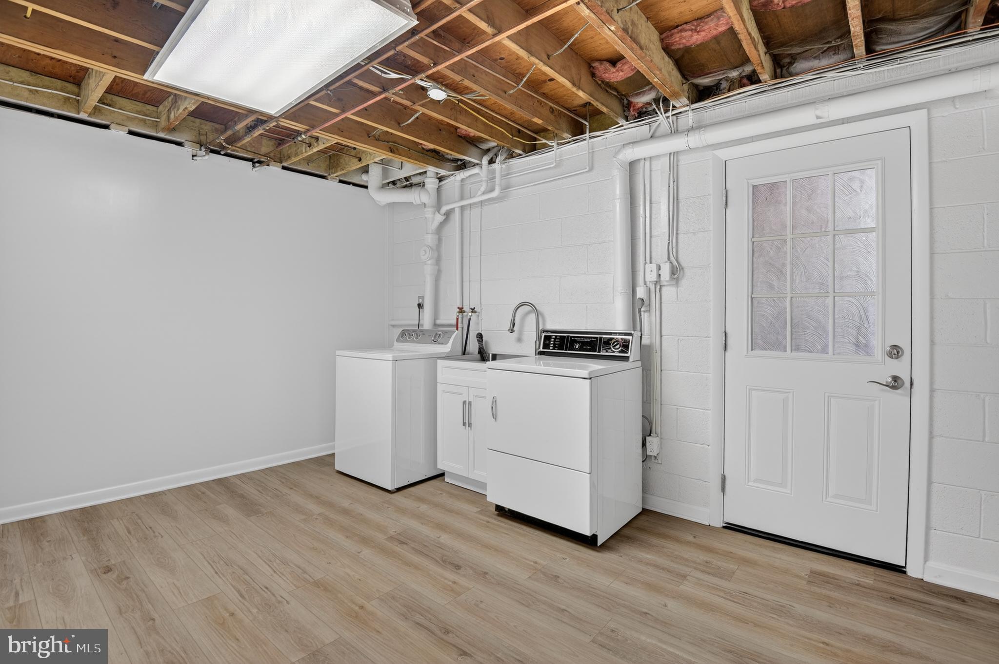 OAKHURST - Residential