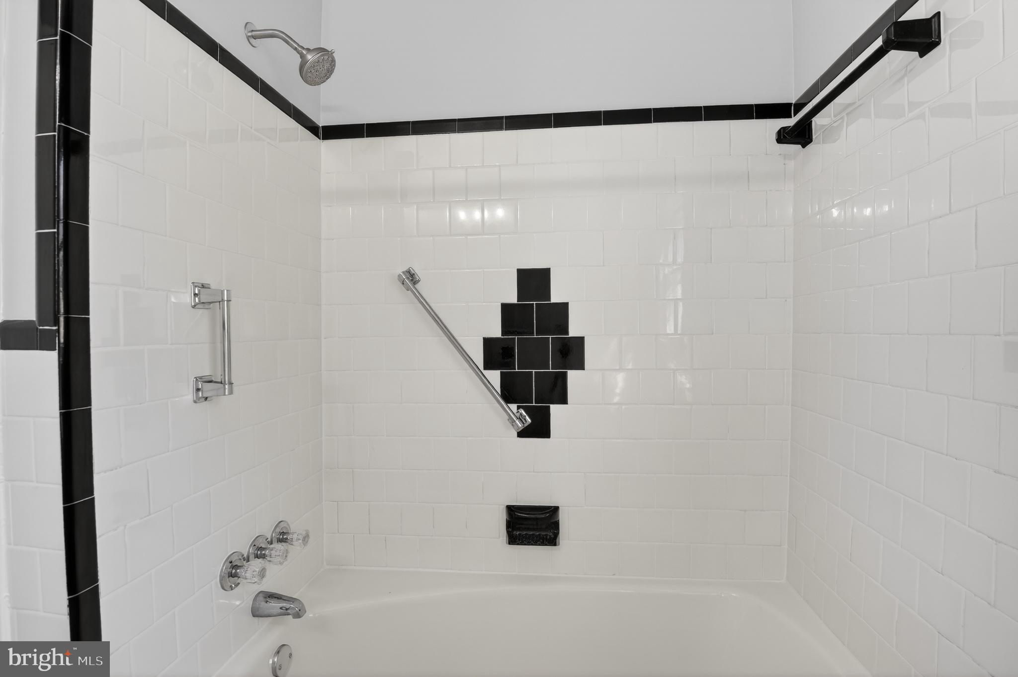 OAKHURST - Residential