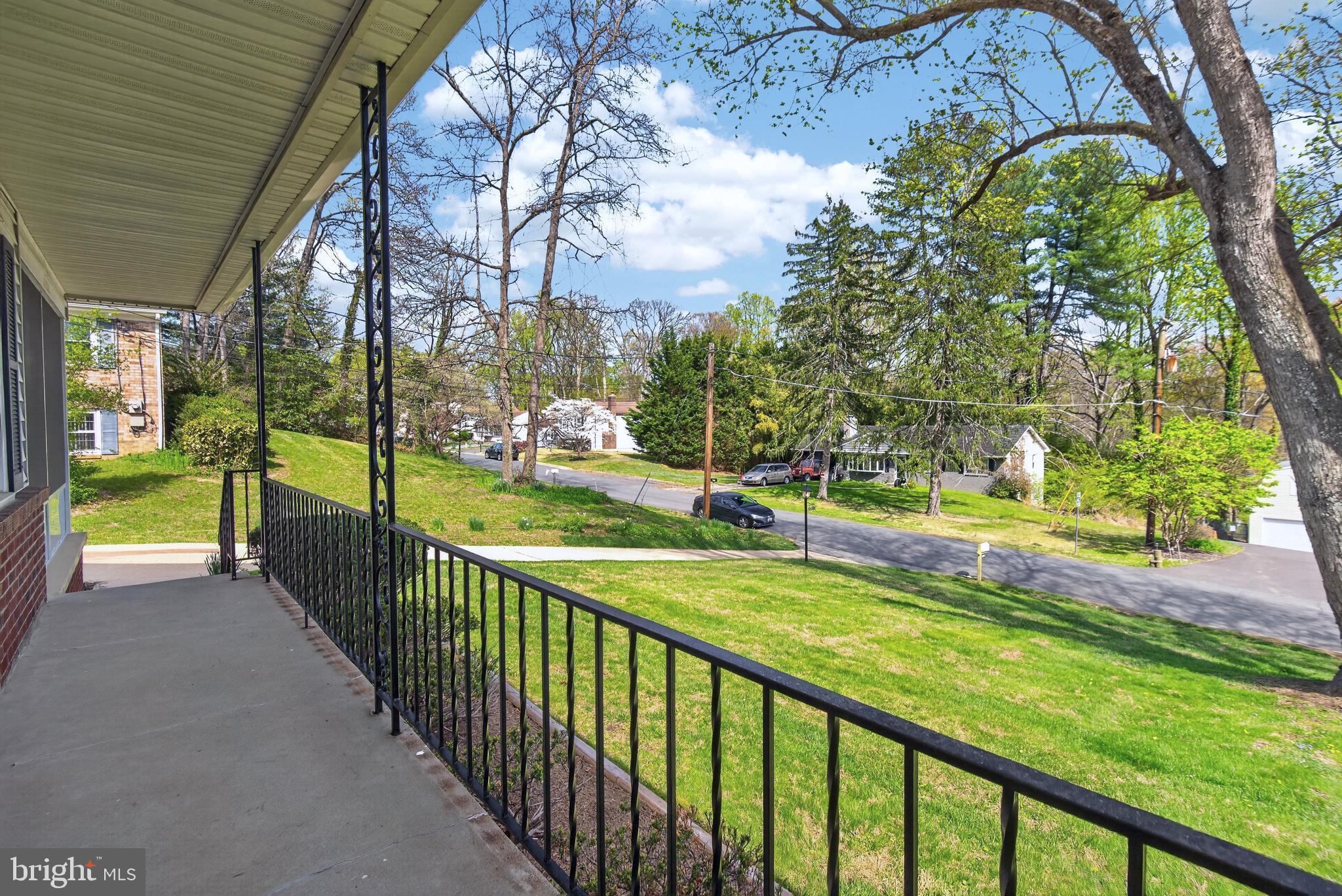 OAKHURST - Residential