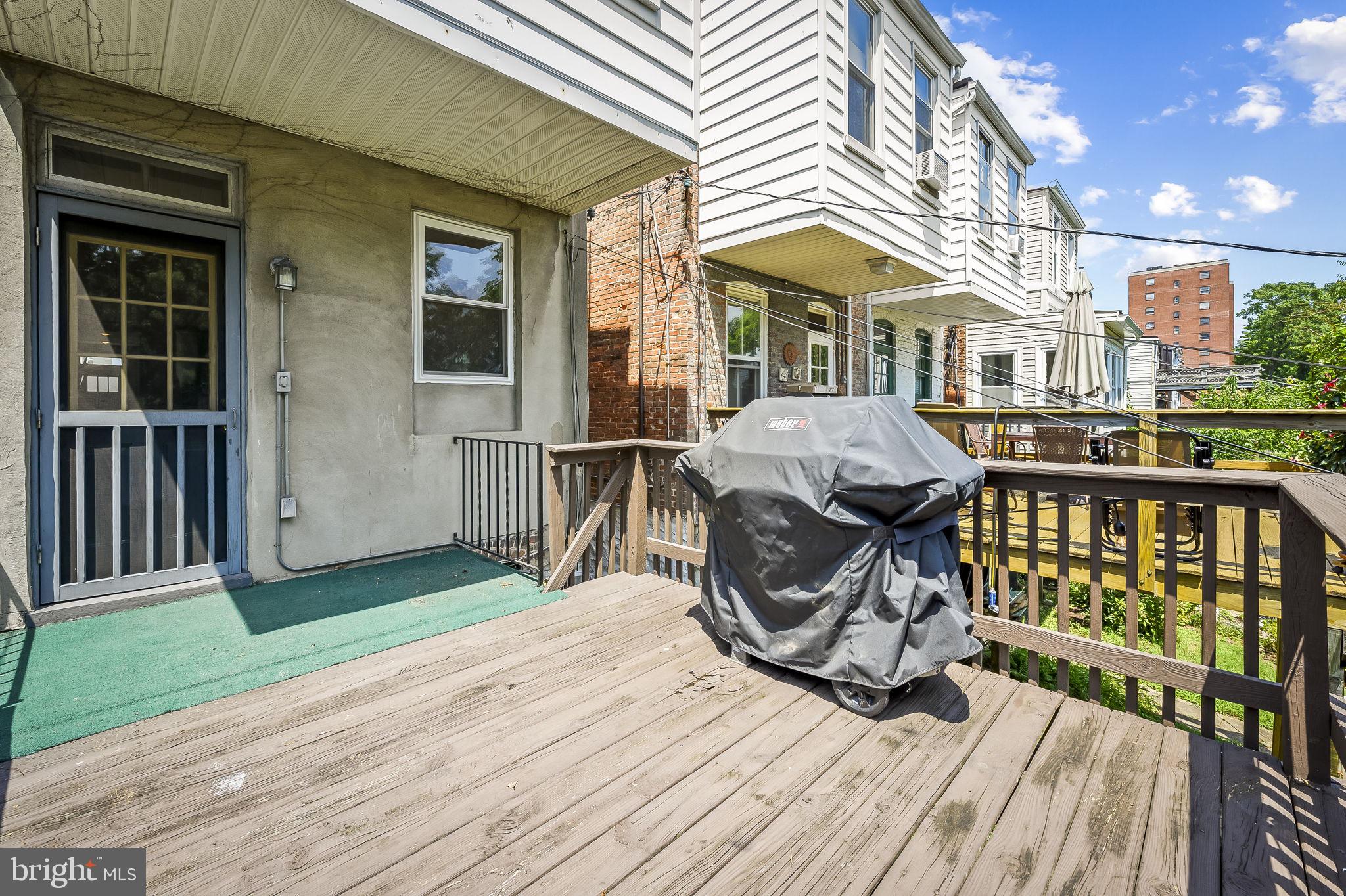 HAMPDEN HISTORIC DISTRICT - Residential