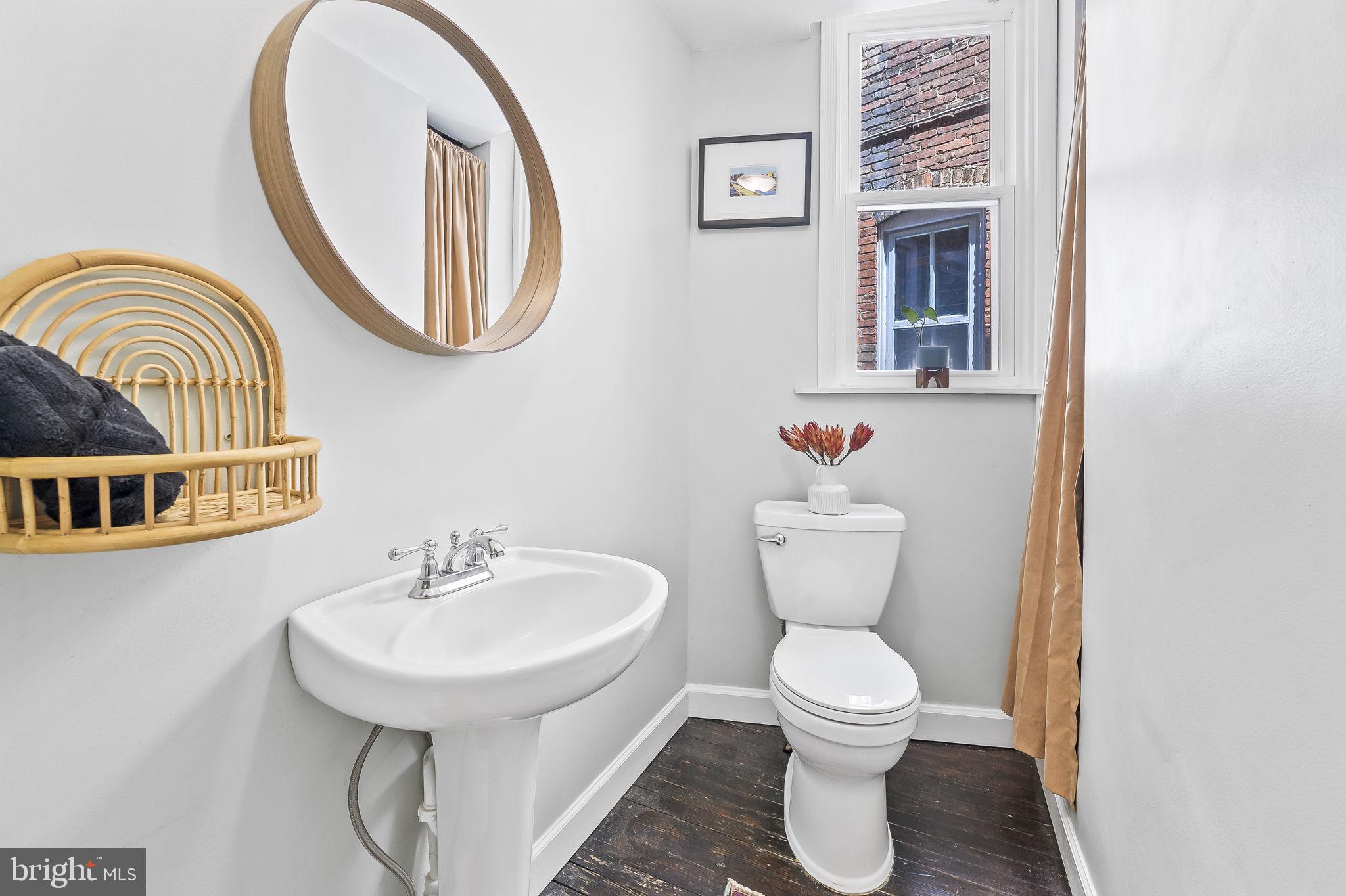 HAMPDEN HISTORIC DISTRICT - Residential