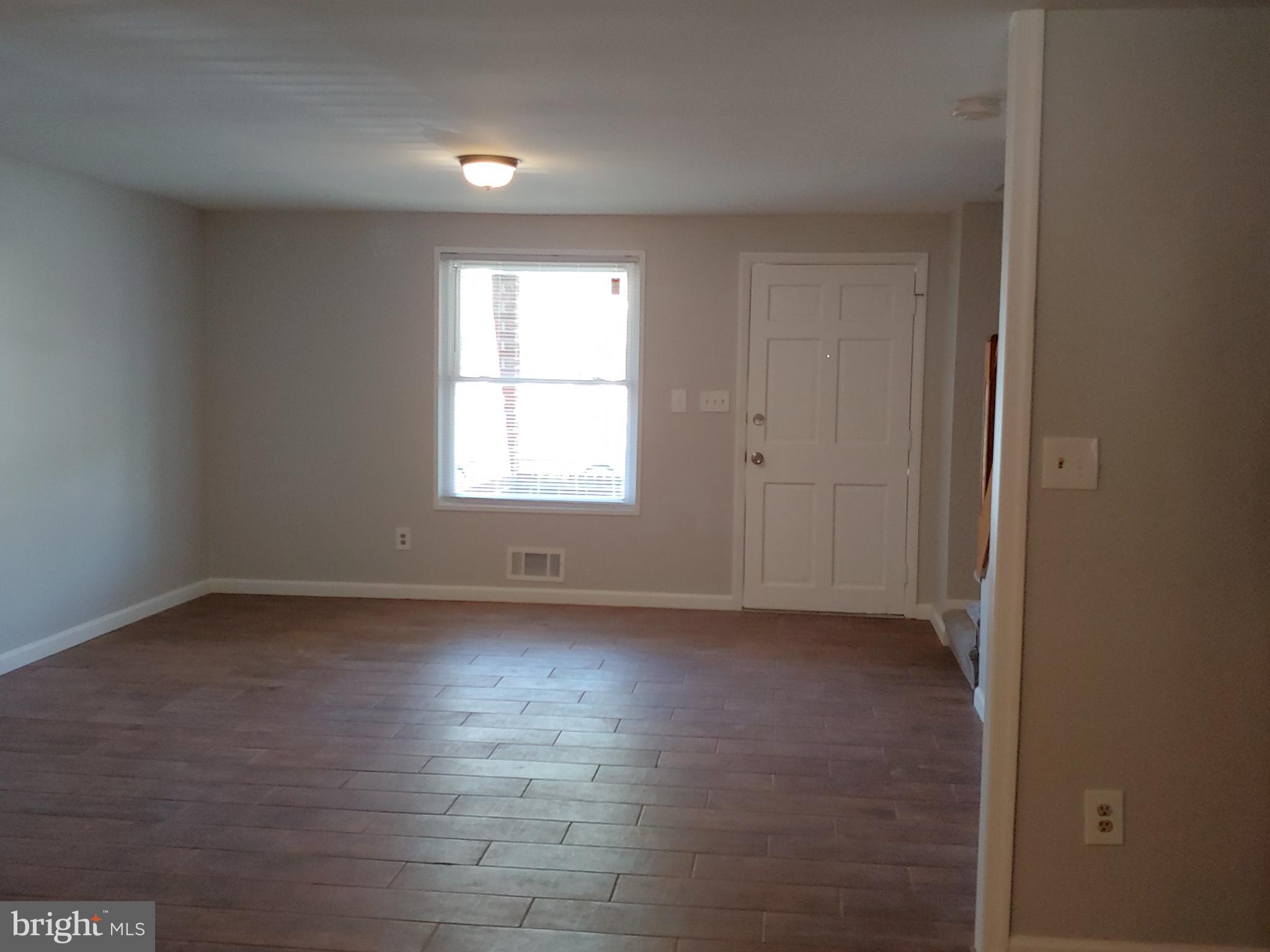 ESSEX - Residential Lease