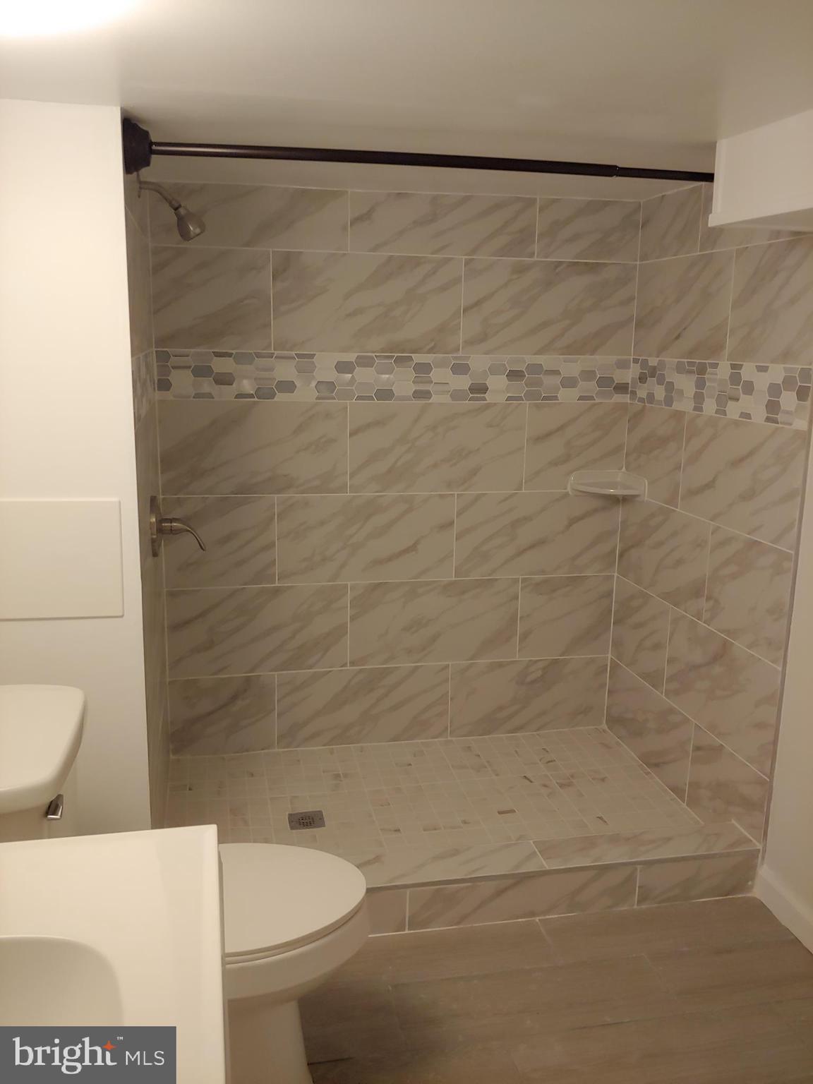 ESSEX - Residential Lease