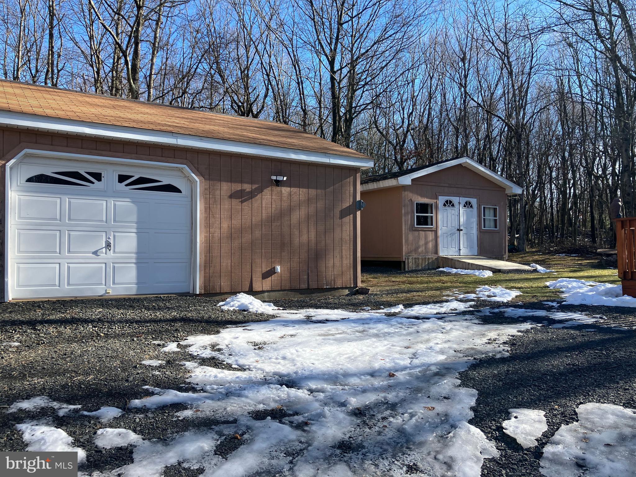 INDIAN MOUNTAIN LAKES - Residential