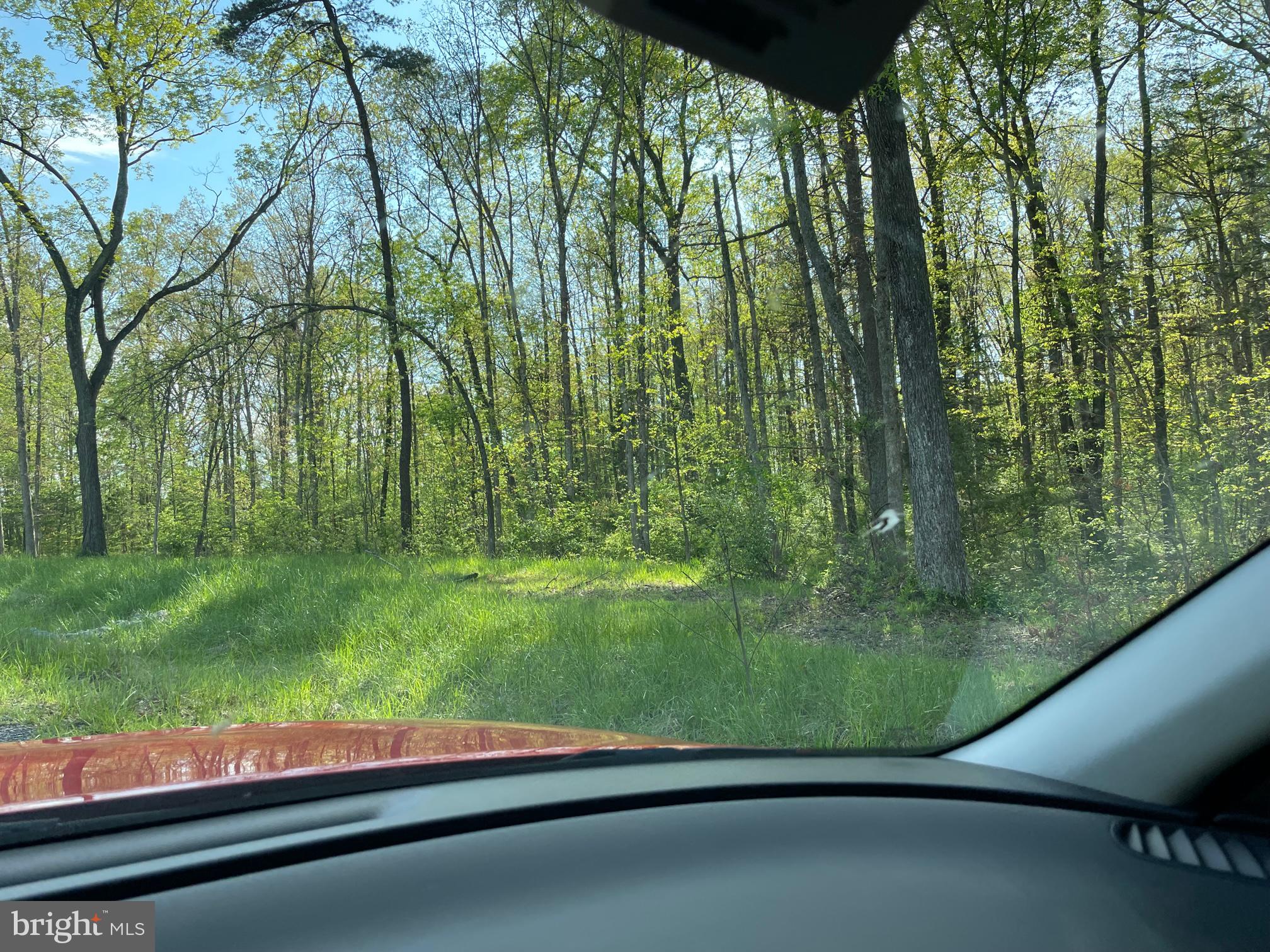 QUAIL HILL ESTATES - Land