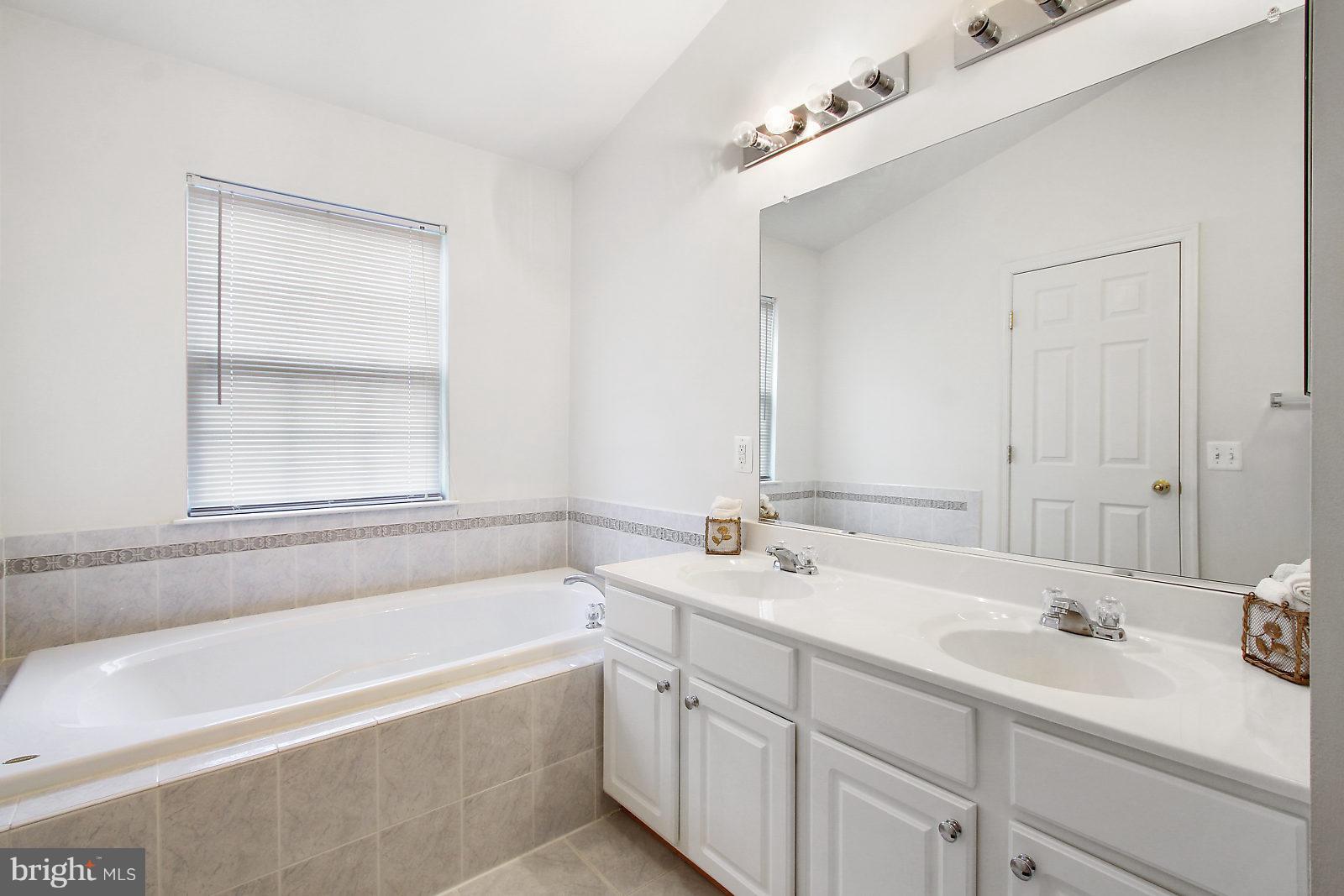 MIRAMAR LANDING - Residential