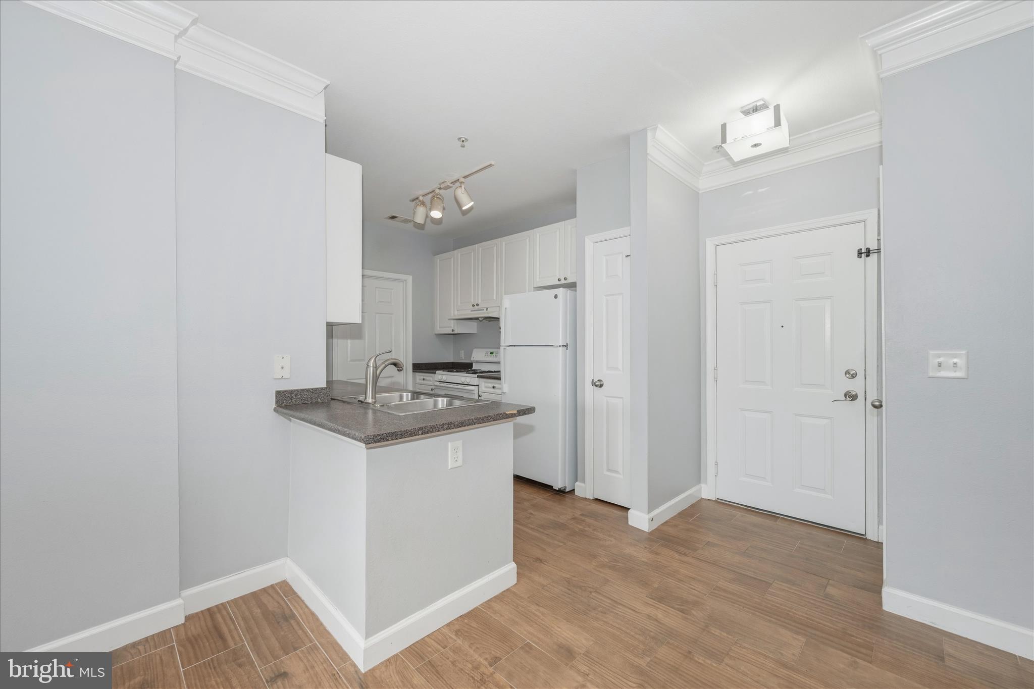 THE FITZ - Residential