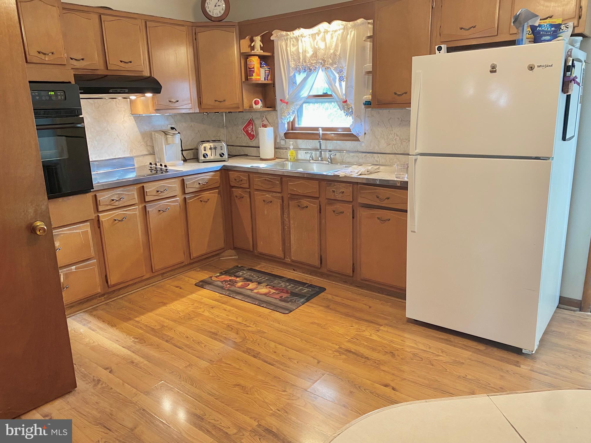 GLEN ASHTON FARMS - Residential